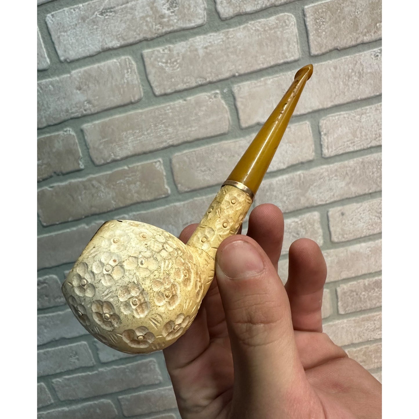 VINTAGE MEERSCHAUM TOBACCO PIPE DIMPLED SMOOTH AMBER STEM VIENNA AUSTRIA SMOKED