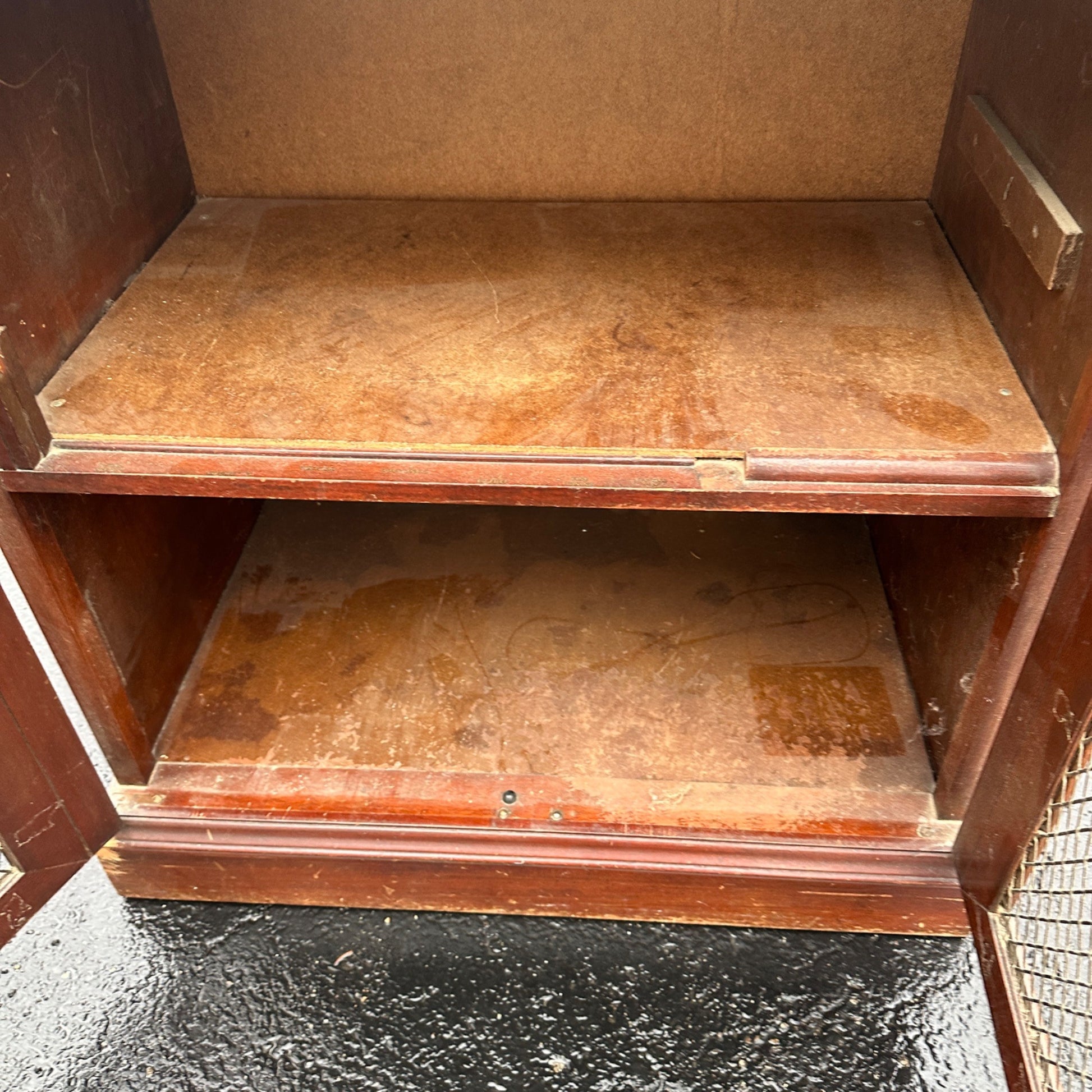 1940s- 1950s Magnavox Record Radio Cabinet Wine Rack Storage Vinyl Records