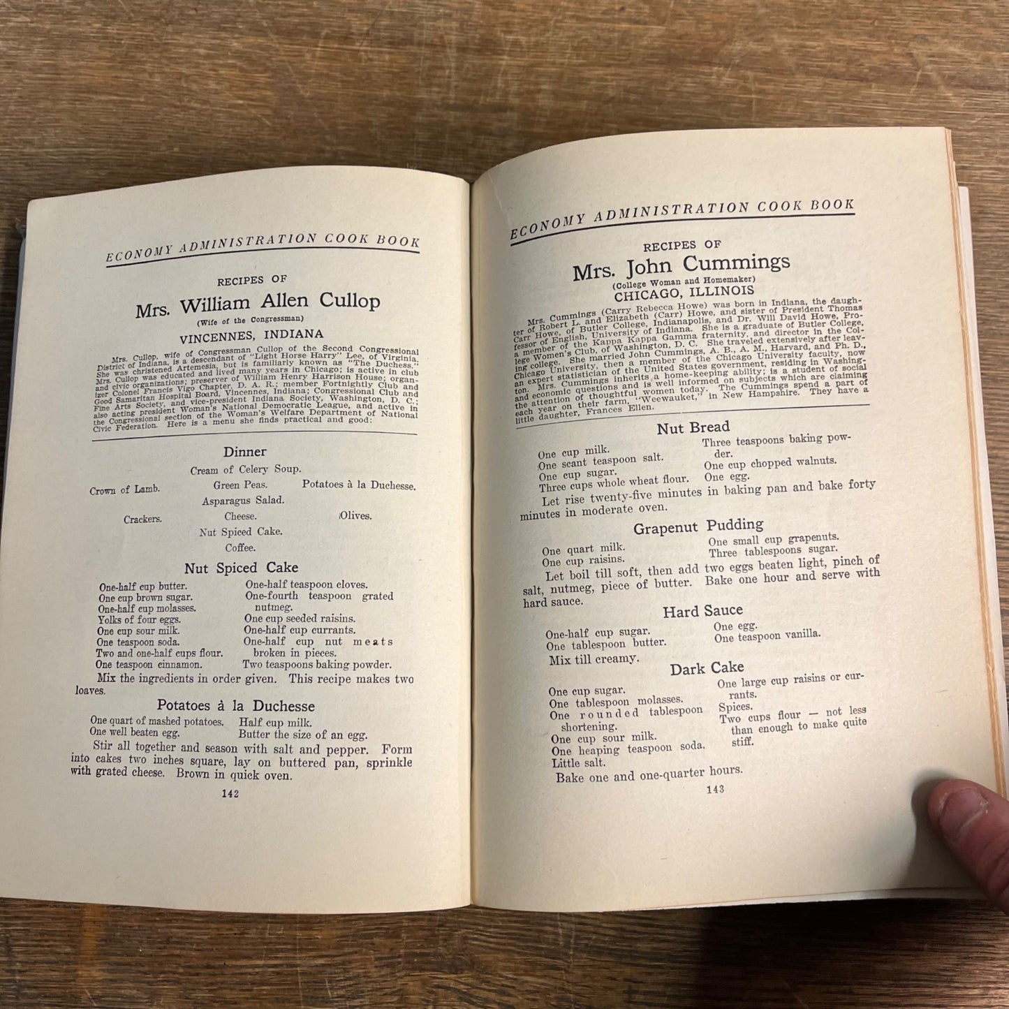 1913 The Economy Administration Cookbook -Mrs. Woodrow Wilson &Washington Ladies