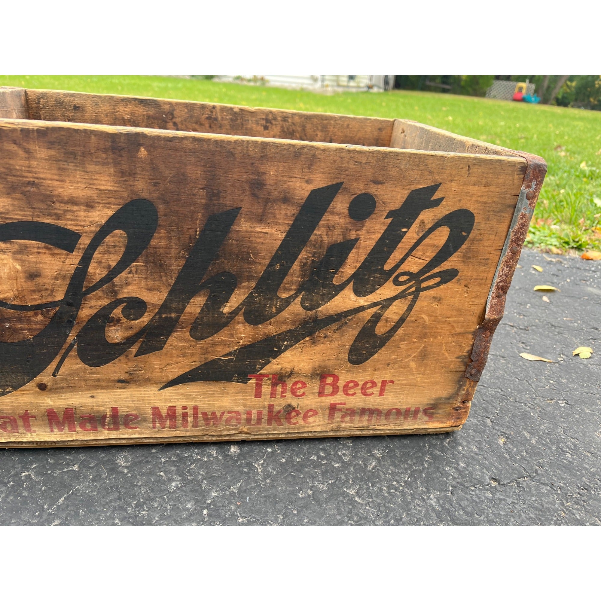 Vintage Schlitz Brewing Co. Milwaukee WI Wooden Beer Crate Bottle Case