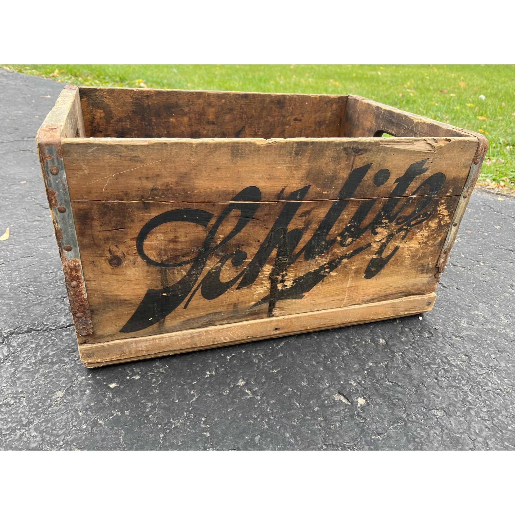 Vintage Schlitz Brewing Co. Milwaukee WI Wooden Beer Crate Bottle Case