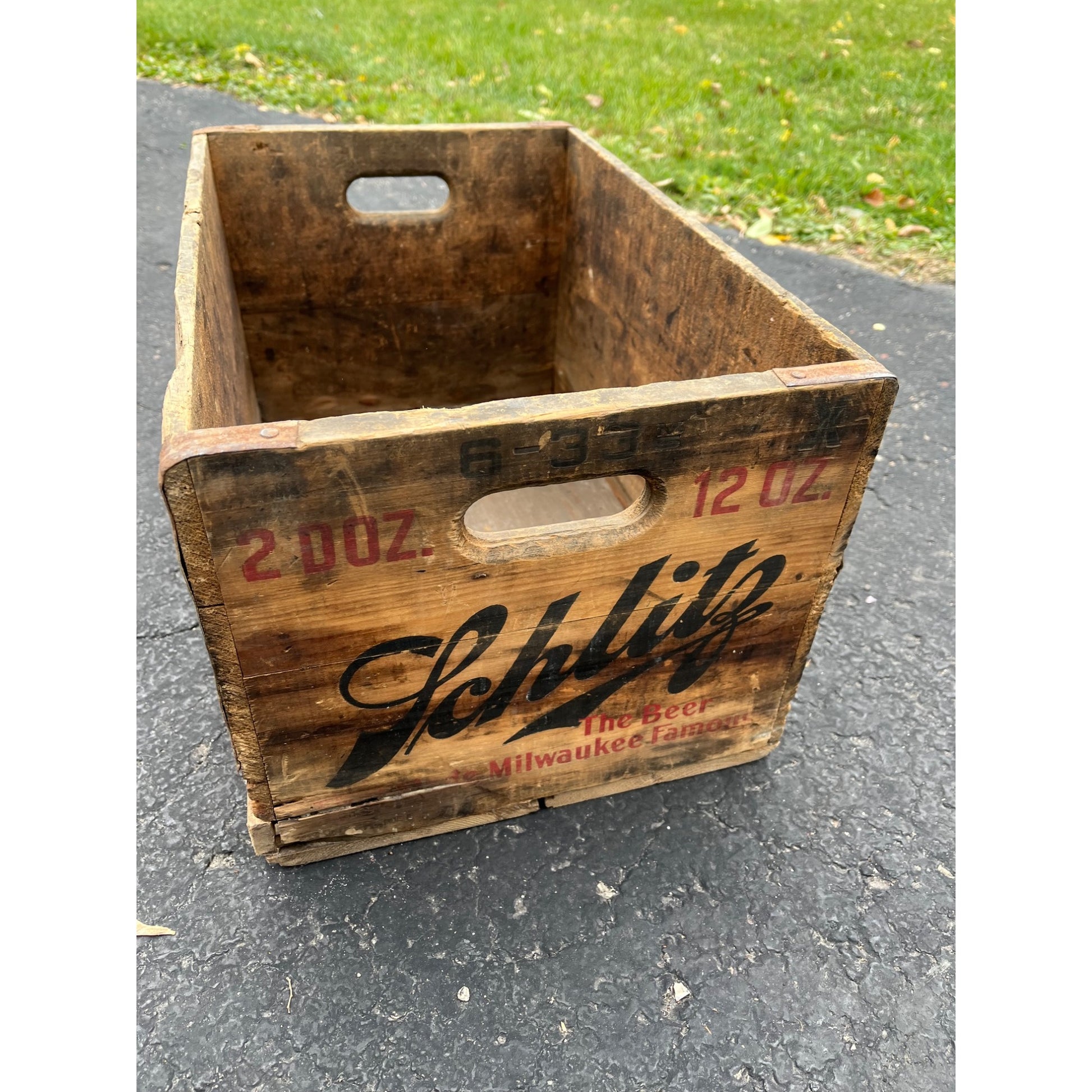 Vintage Schlitz Brewing Co. Milwaukee WI Wooden Beer Crate Bottle Case