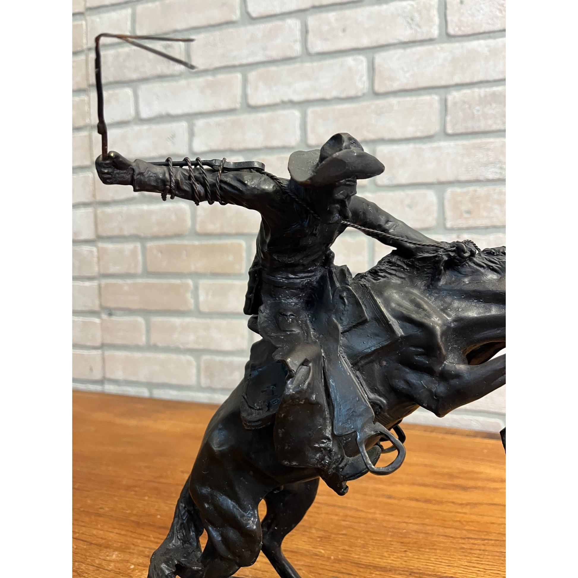Large Bronco Buster 100% Bronze on Marble Sculpture Statue by Frederic Remington