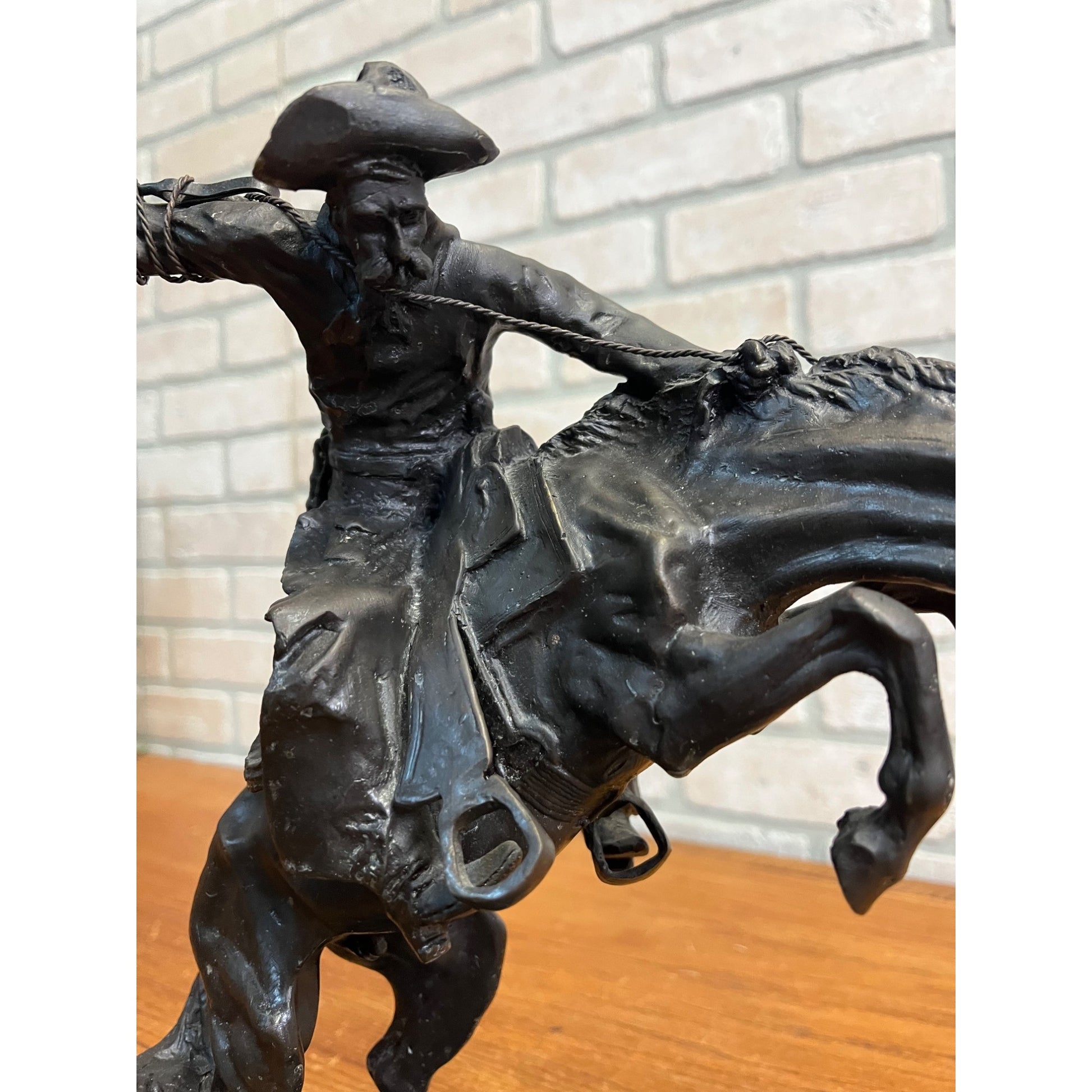 Large Bronco Buster 100% Bronze on Marble Sculpture Statue by Frederic Remington