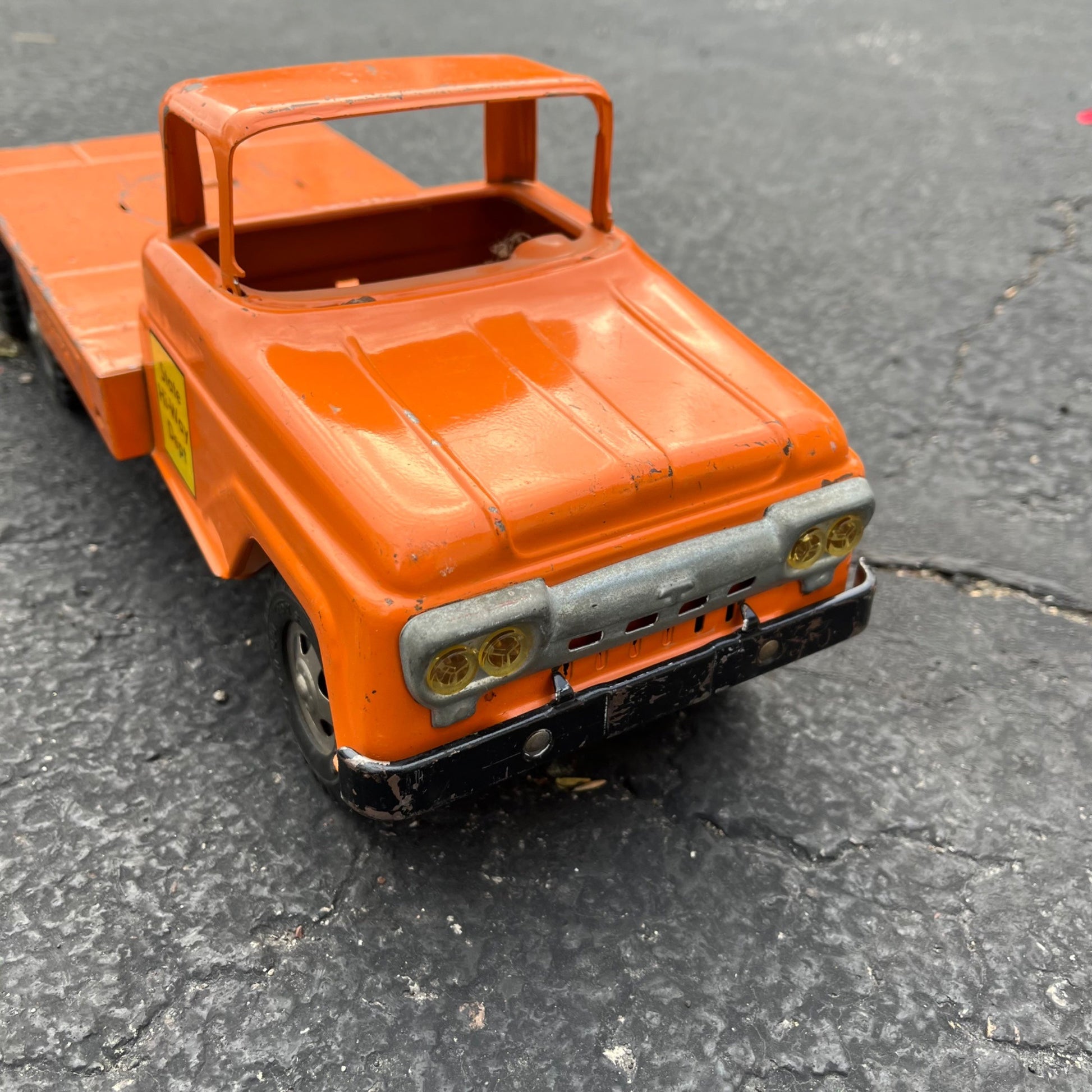 Vintage Tonka State Hi-Way Dept. Mobil Clam Truck Pressed Steel Toy - As-Is