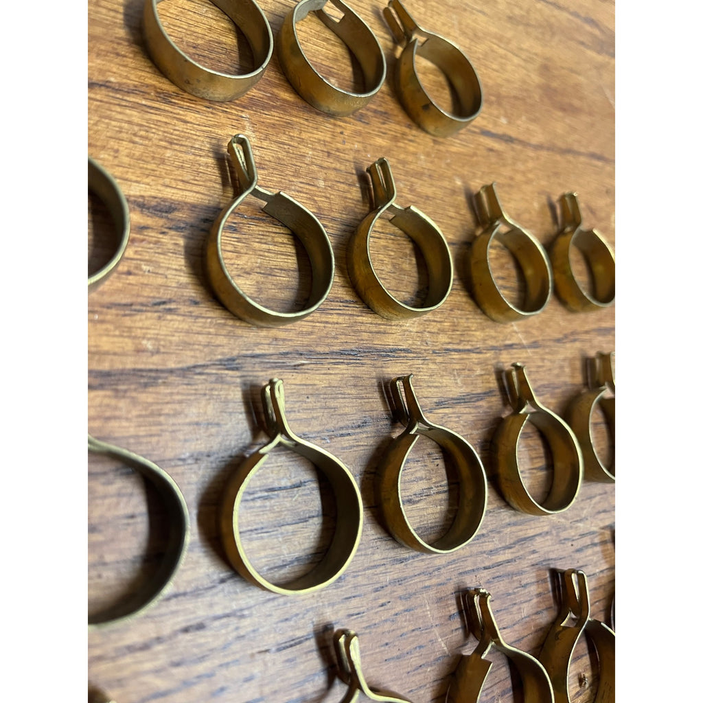 Lot 38 Antique Vtg Brass Metal Circle Round Curtain Drapery Rings Hooks