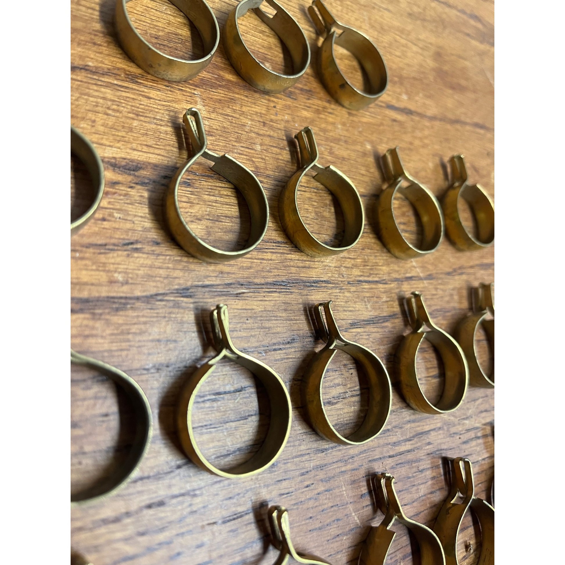 Lot 38 Antique Vtg Brass Metal Circle Round Curtain Drapery Rings Hooks