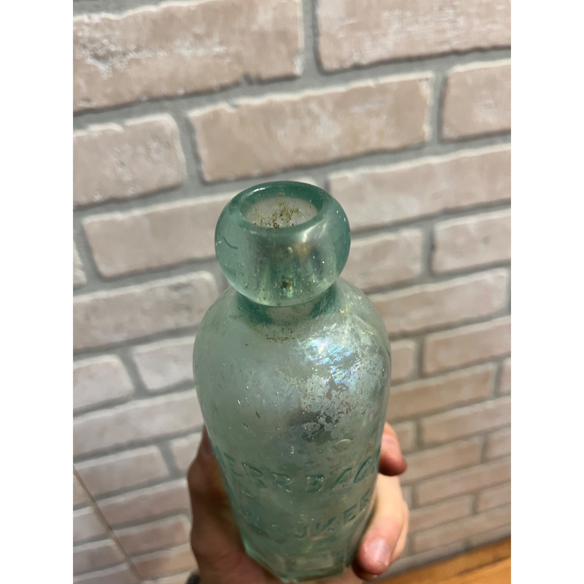 L. Werrbach c1890s Milwaukee Wis Aqua Blue Soda Bottle Blob Top Hutchinson