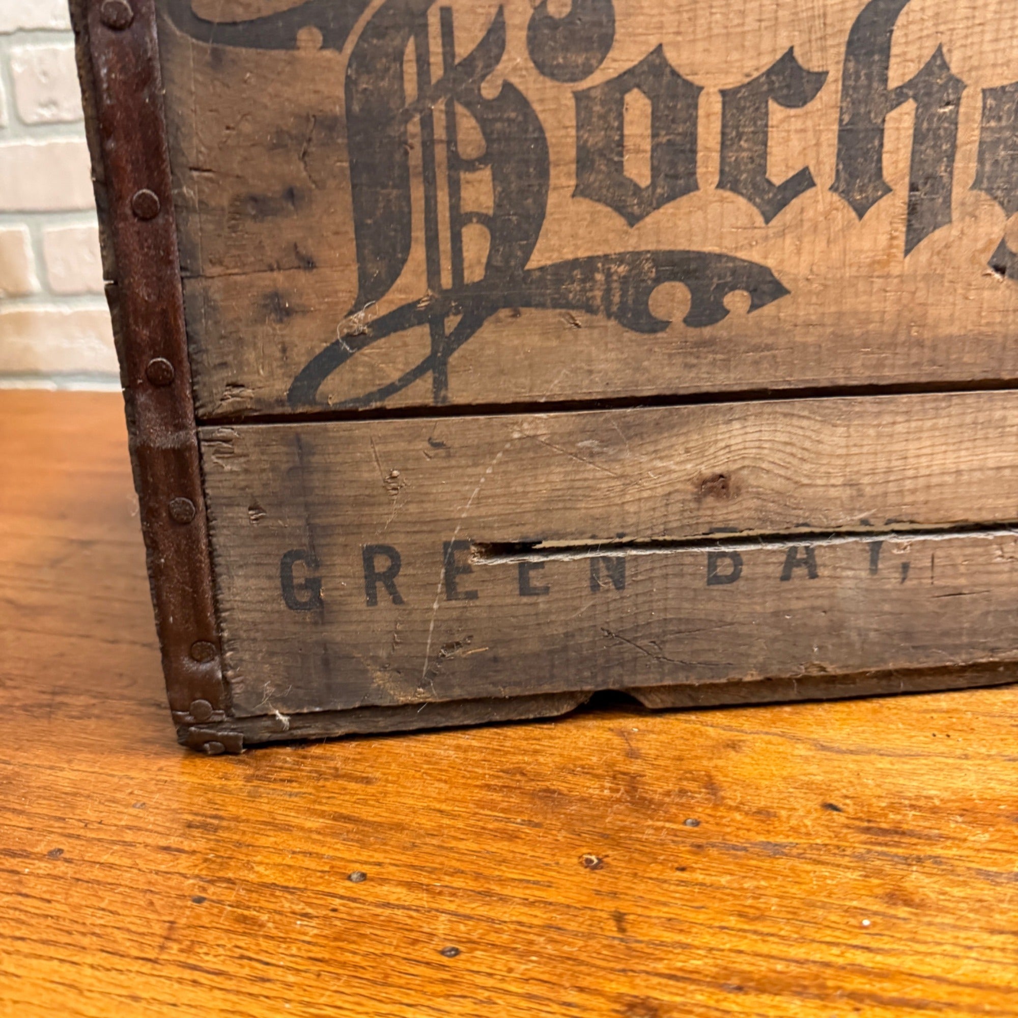 Vintage Wooden Beer Crate Hochgreve’s Brewing Green Bay Wisconsin Wood Box