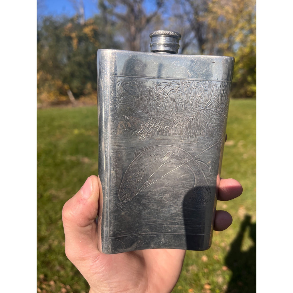 Orvis Sheffield England 8oz Etched Pewter Flask Fly Fishing Theme