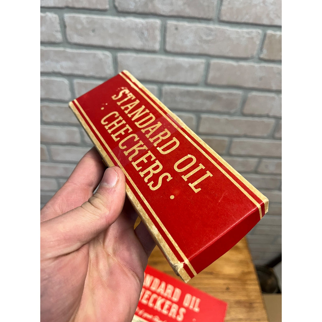 Vintage 1938 Standard Oil Kiel Wisconsin Advertising Checker Board & Checkers