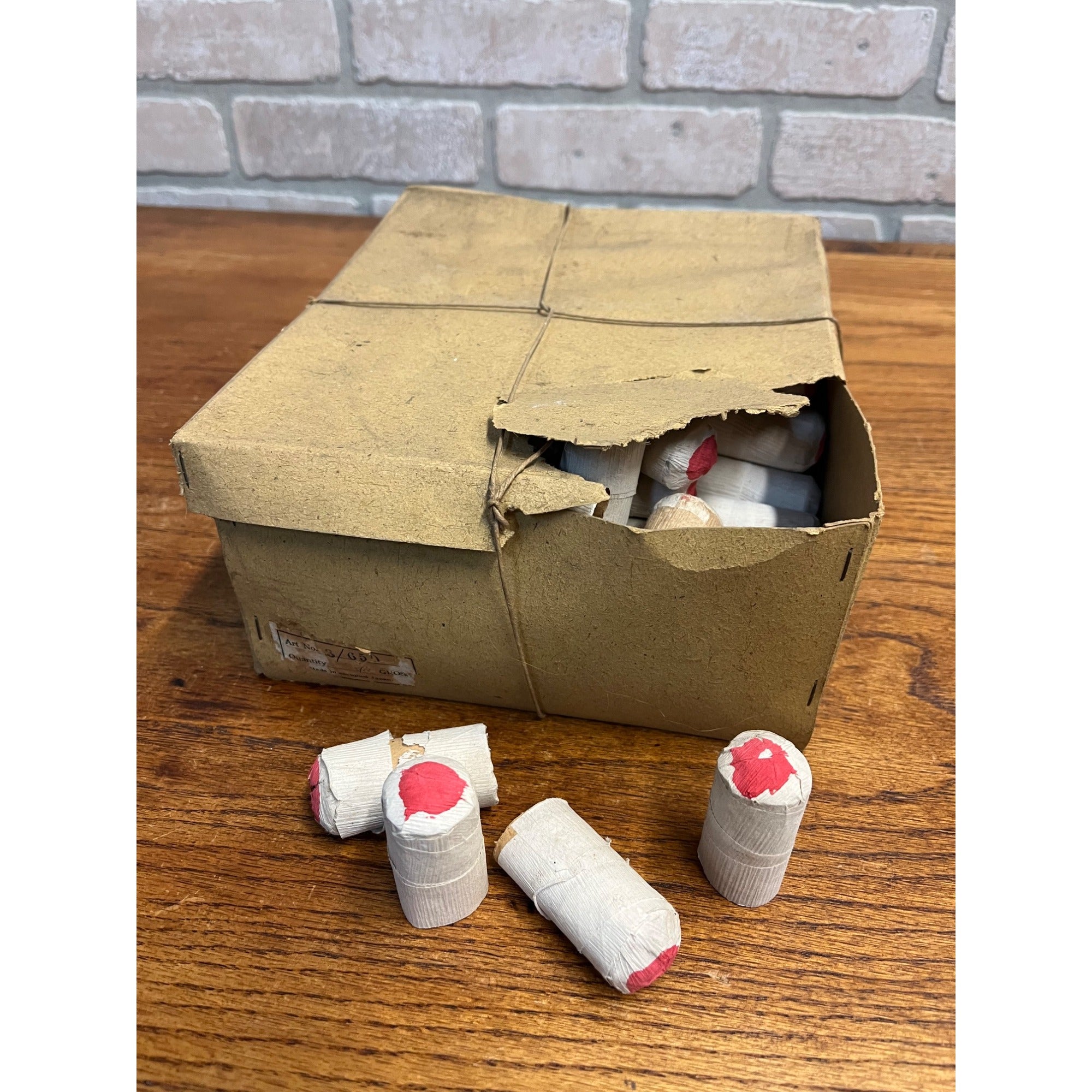 Vintage 1950s NOS Box Gag Novelty Prank Gifts Bandaged Finger Spring Toys Japan