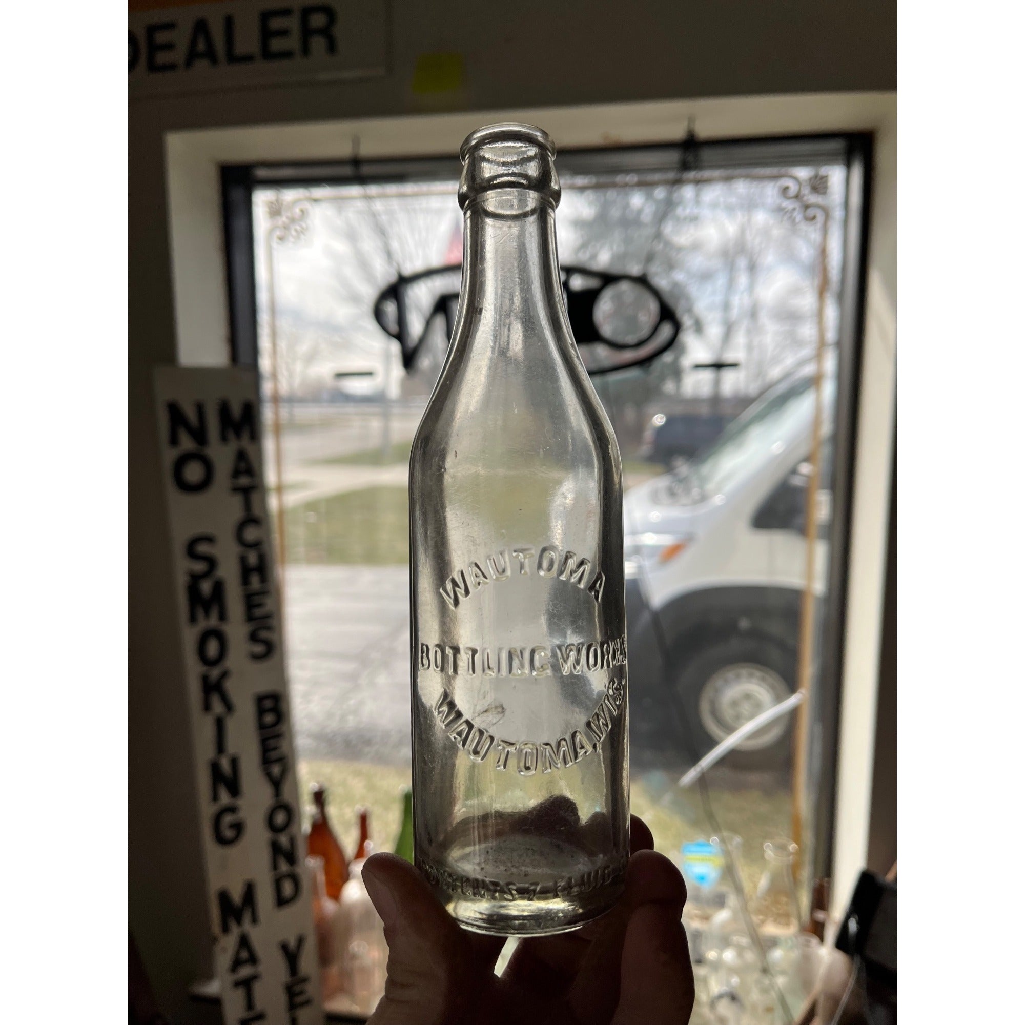 Vintage Wautoma Bottling Works Wis Embossed Sofa Bottle 24oz Wisconsin WI