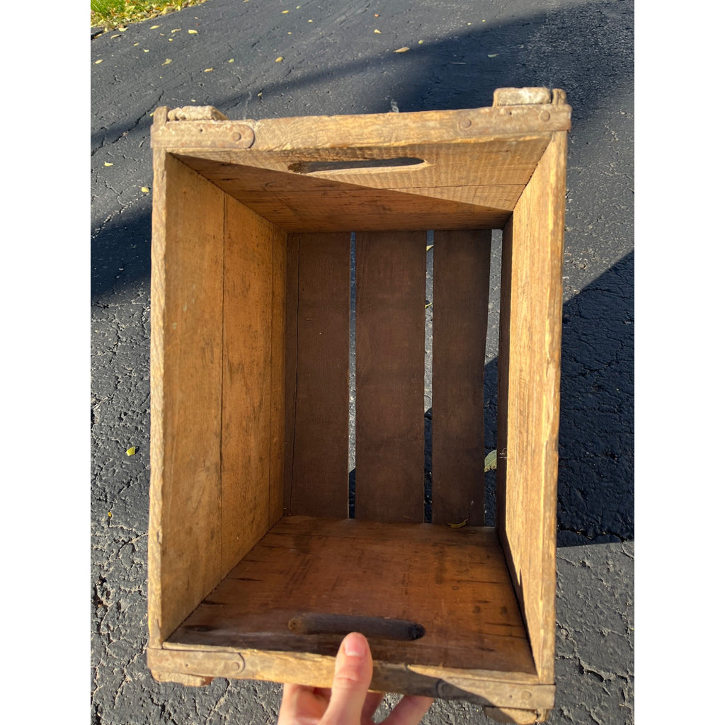 Vintage Wooden Crate Jung Beverages Random Lake Wisconsin Beer Brewing