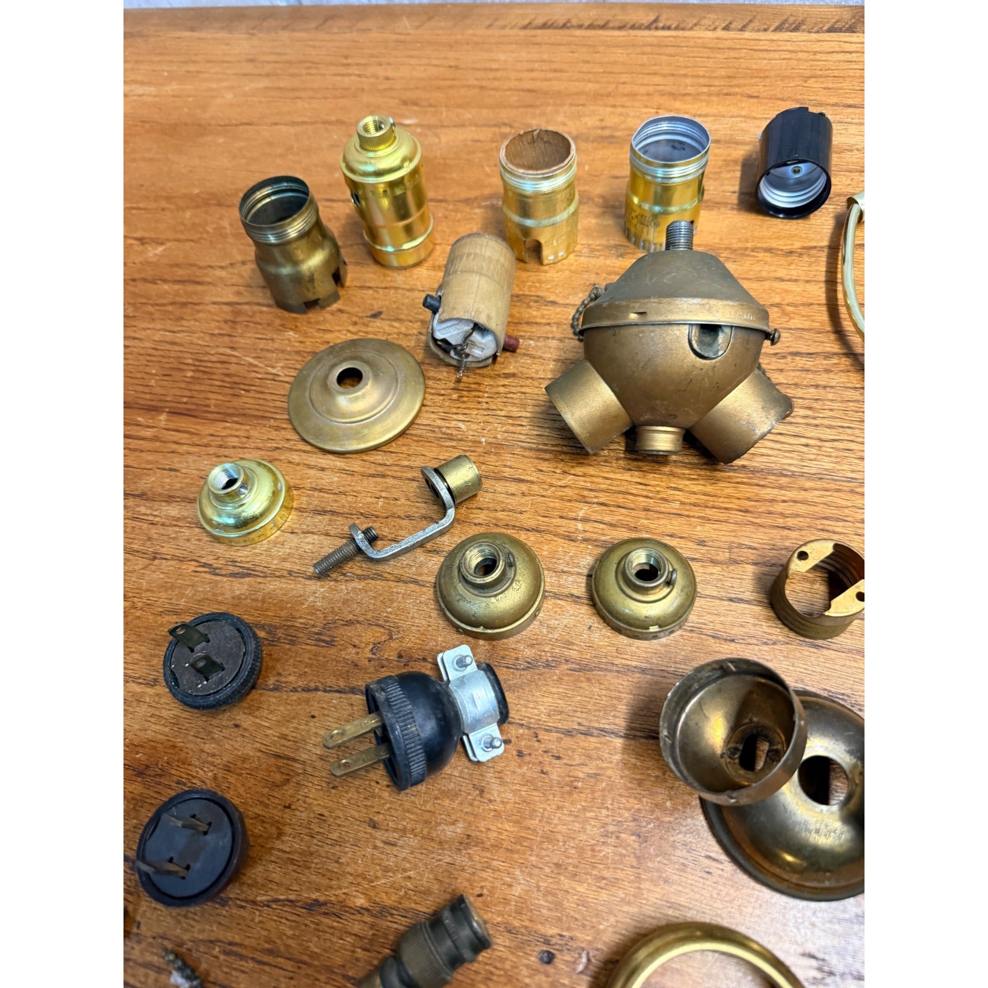 Vintage Lamps & Light Fixture Parts Lot Benjamin Double Socket, Collars, Plugs +