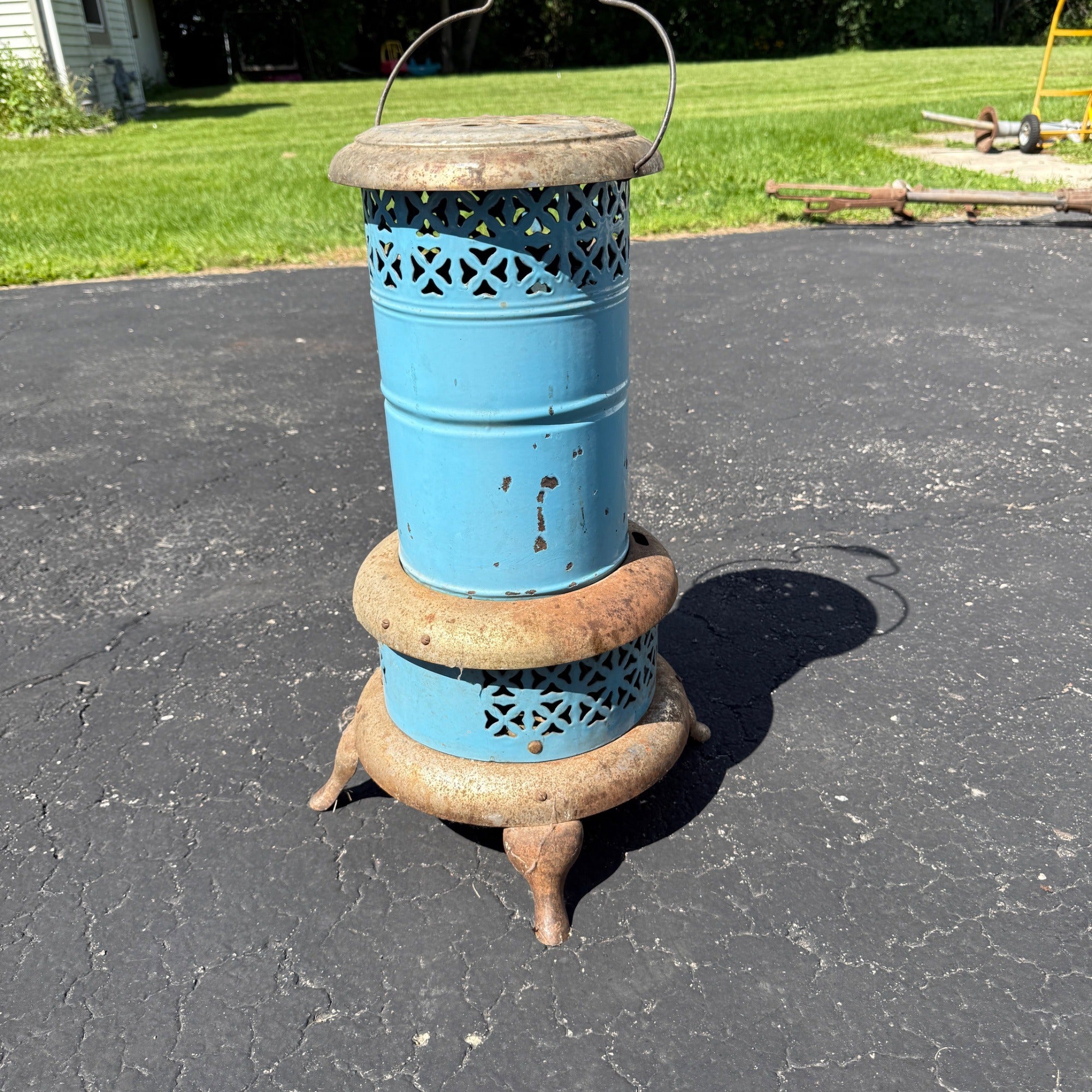 Antique Blue Enamel Perfection Oil Heater Cabin Parlor Stove Kerosene 240-c
