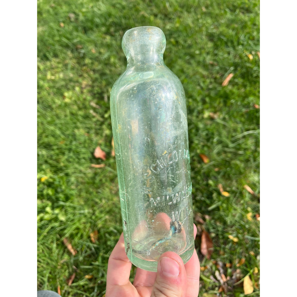 Vintage H. Schloemer Soda Beer Bottle Milwaukee Wisconsin Blob Hutchinson