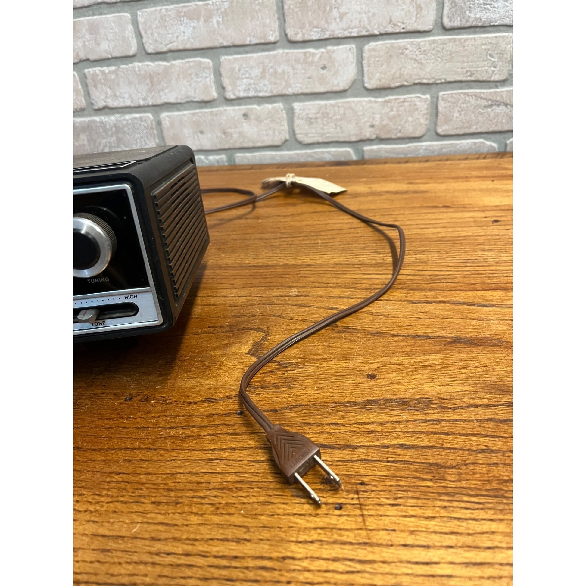 Vintage 70s Sears Com/Trek II 2 AM/FM Stereo Alarm Clock Radio Model 317 23910700