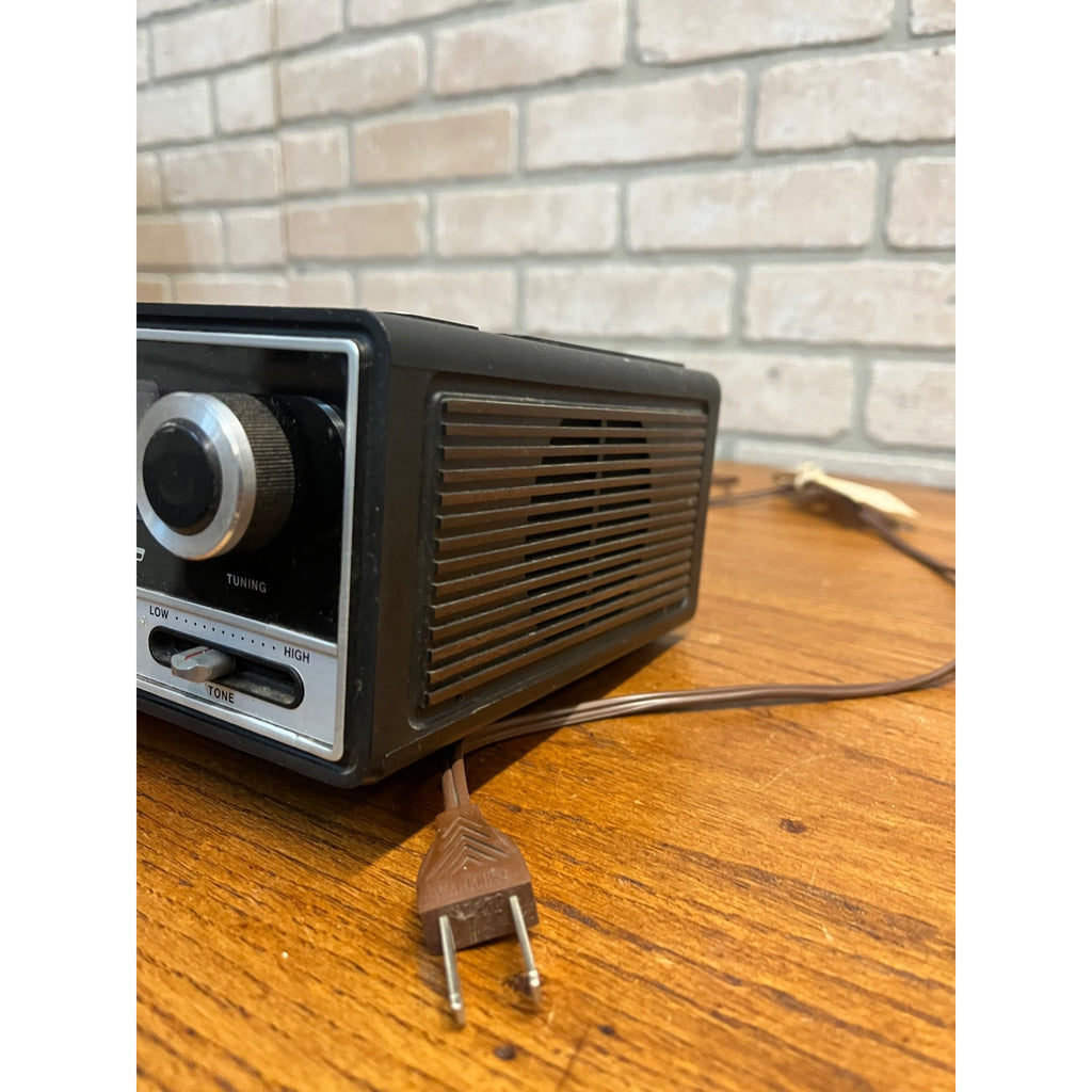 Vintage 70s Sears Com/Trek II 2 AM/FM Stereo Alarm Clock Radio Model 317 23910700