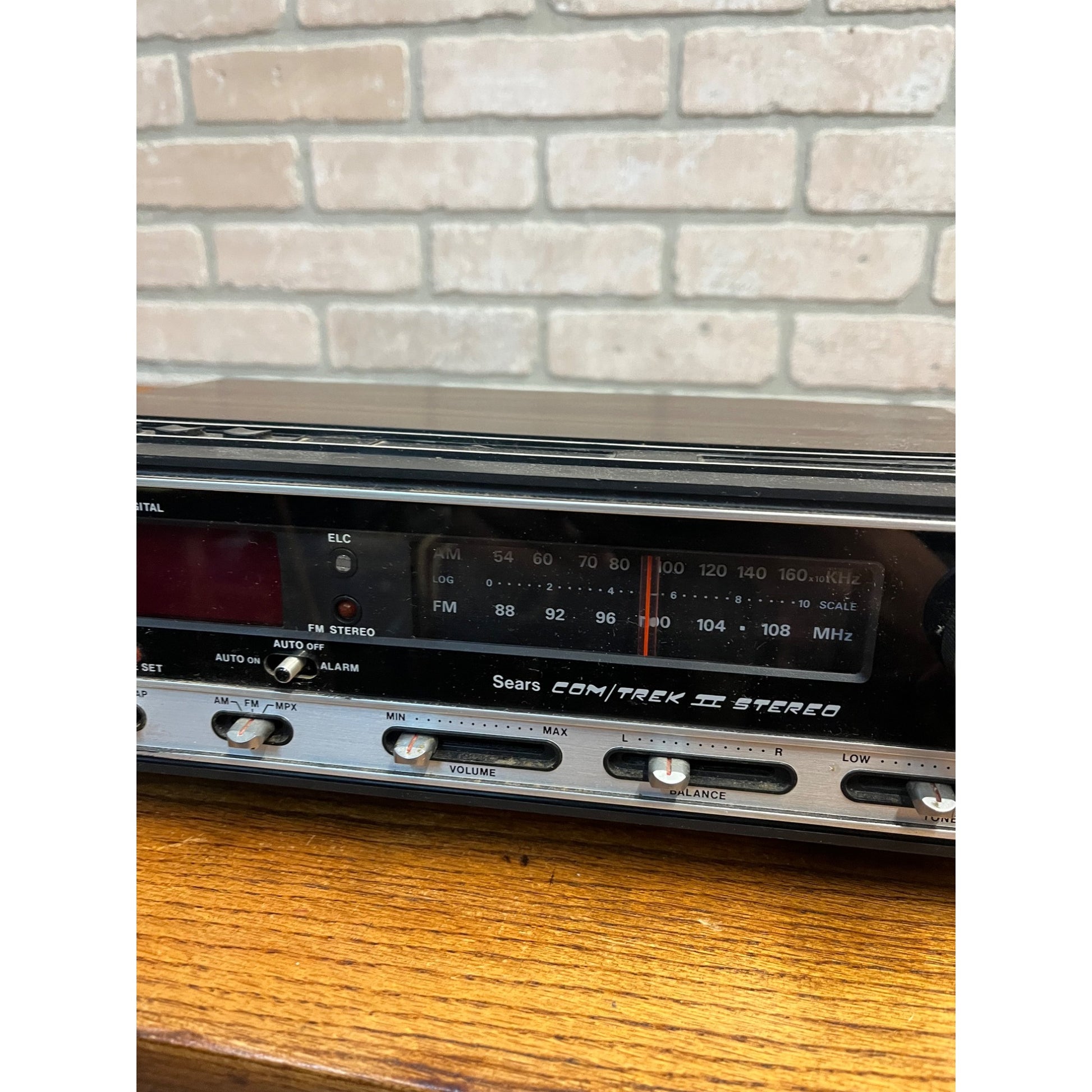 Vintage 70s Sears Com/Trek II 2 AM/FM Stereo Alarm Clock Radio Model 317 23910700