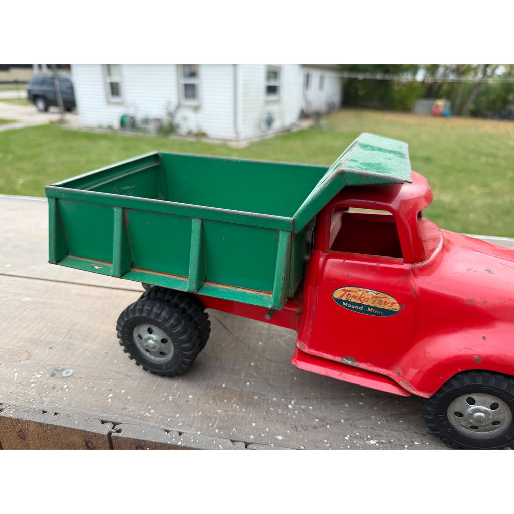 Vintage Tonka Dump Truck Red & Green Pressed Steel Toy
