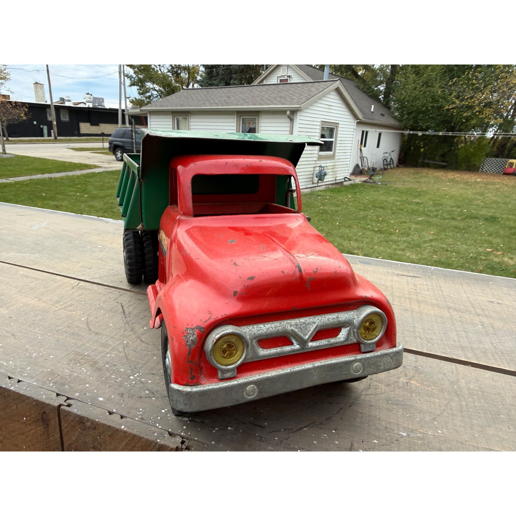 Vintage Tonka Dump Truck Red & Green Pressed Steel Toy
