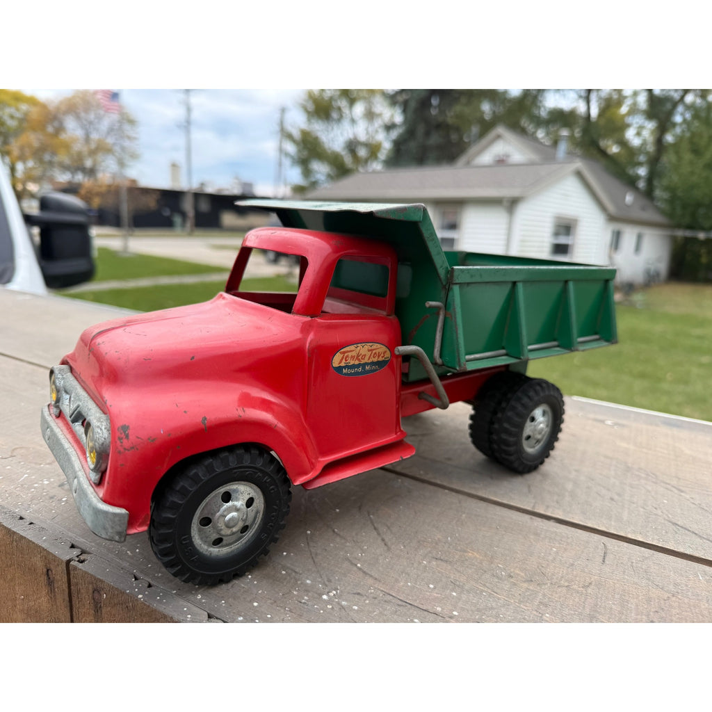 Vintage Tonka Dump Truck Red & Green Pressed Steel Toy