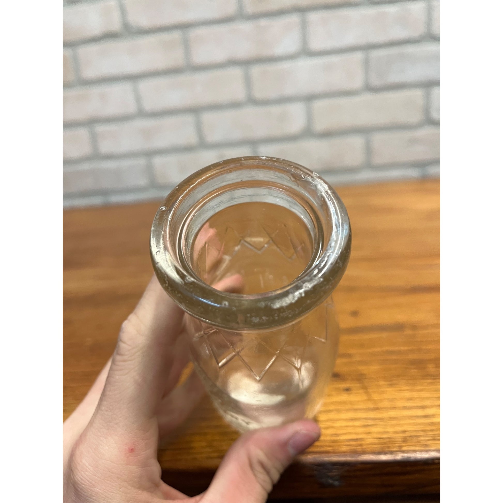 Vintage Decorah Farm Dairy West Bend Wis Half Pint Bottle WI Wisconsin