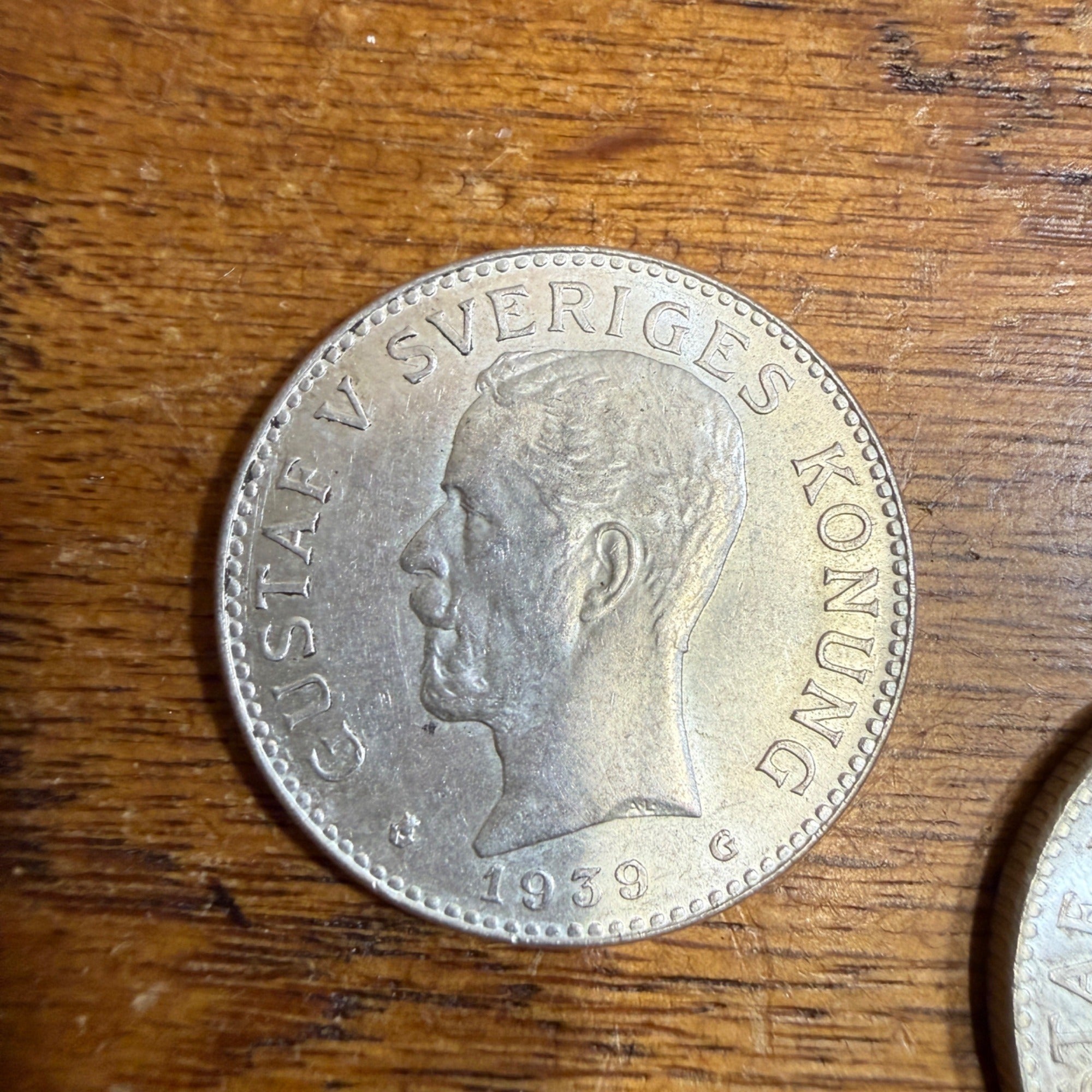 (2) 1939 Denmark 2 Kroner Silver Fine  Coins