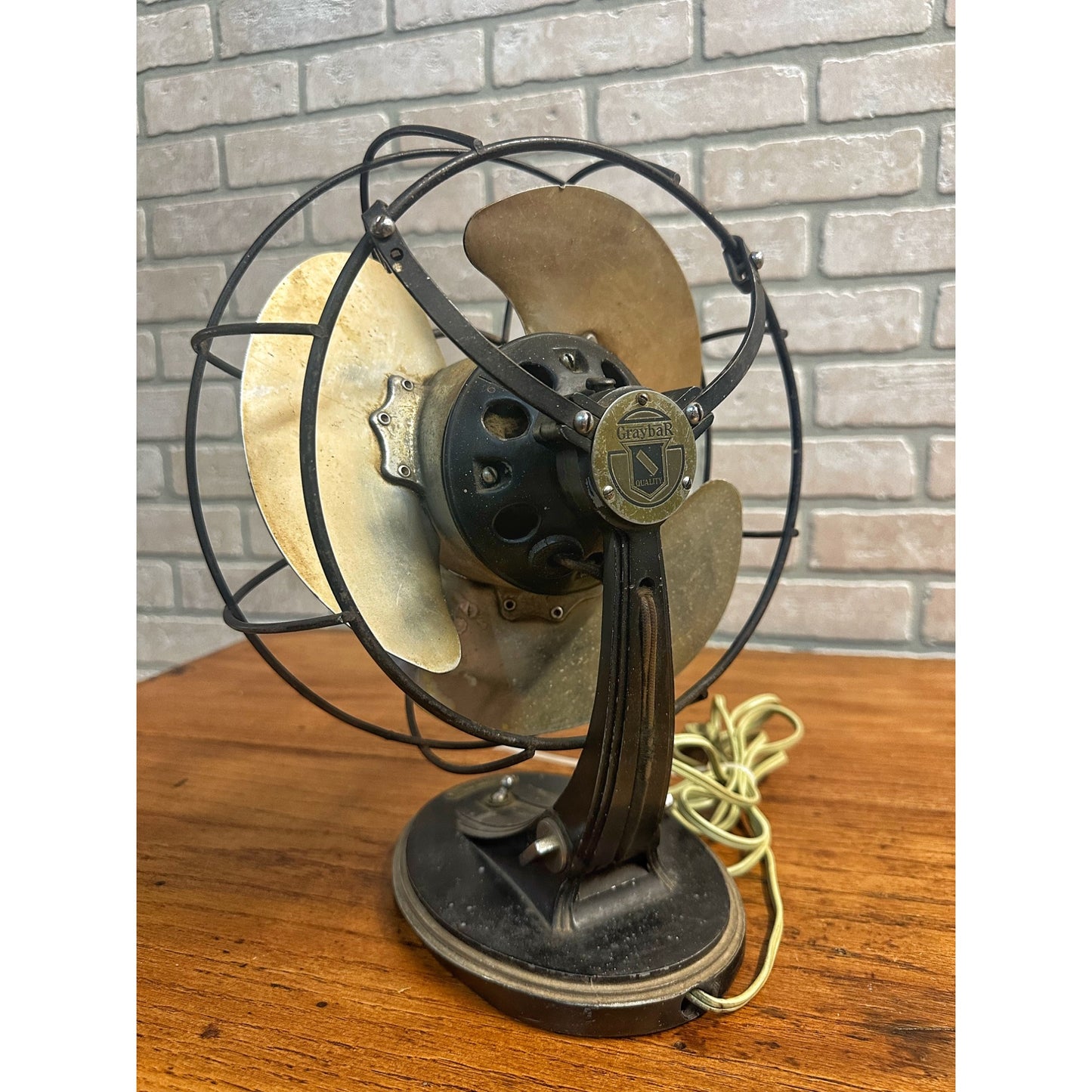 SCARCE Vintage Graybar Non-Oscillating Table Fan Art Deco Modernist Model 55X164G