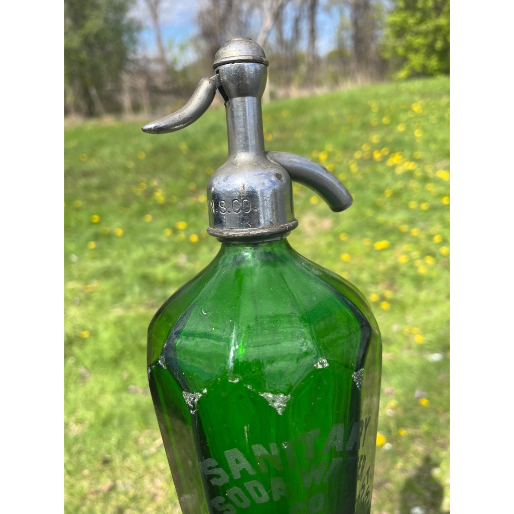 Vintage 1930s Sanitary Soda Water Co. West Allis Wis Wi Green Seltzer Bottle Paneled