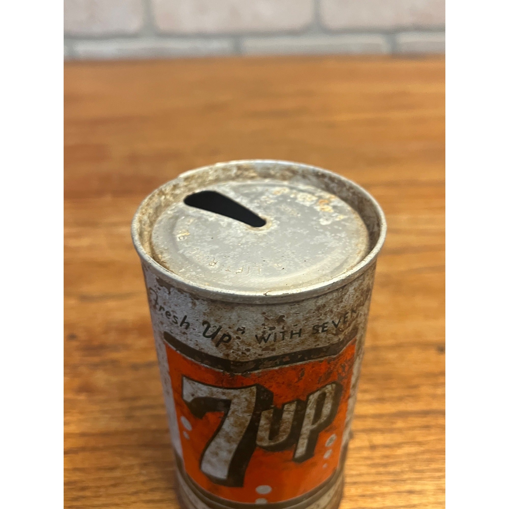 Vintage 7Up Pull Ring Soda Can 12 Fluid Ounces "Fresh Up With 7Up" Slogan Krier Beverage Co. Random Lake, Wis. WI