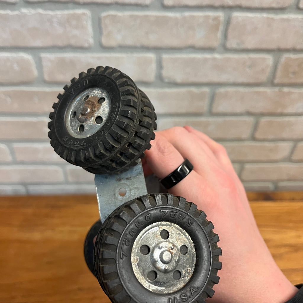 Tonka Rear Tandem Trailer Dual Axle Mounts Tires Dual Wheels For Parts