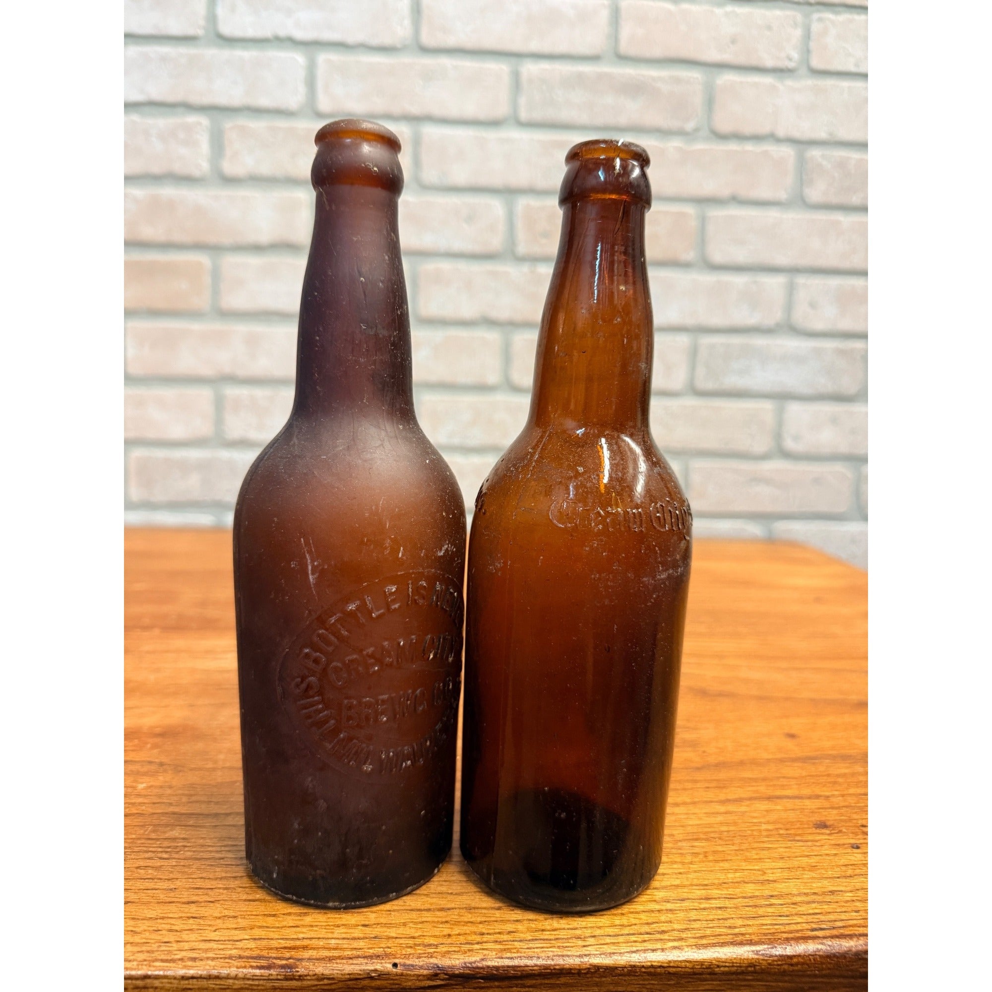 Pre-Pro Cream City Brewing Milwaukee Wisconsin Blob Top Beer Bottles Lot (2)