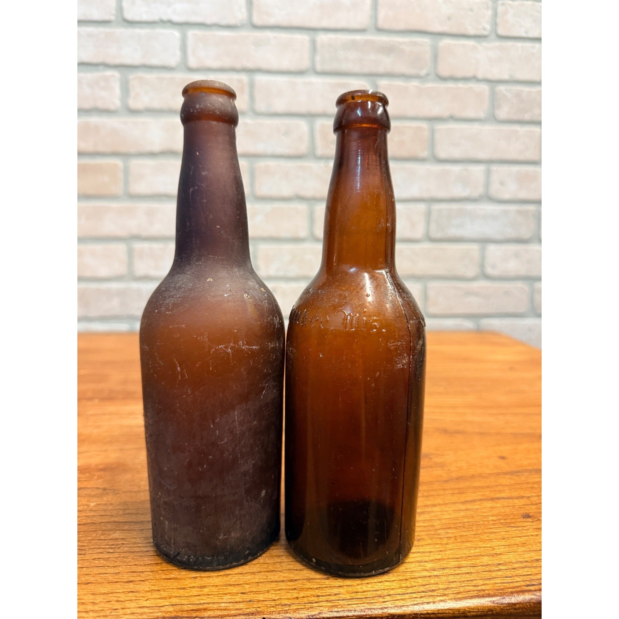Pre-Pro Cream City Brewing Milwaukee Wisconsin Blob Top Beer Bottles Lot (2)