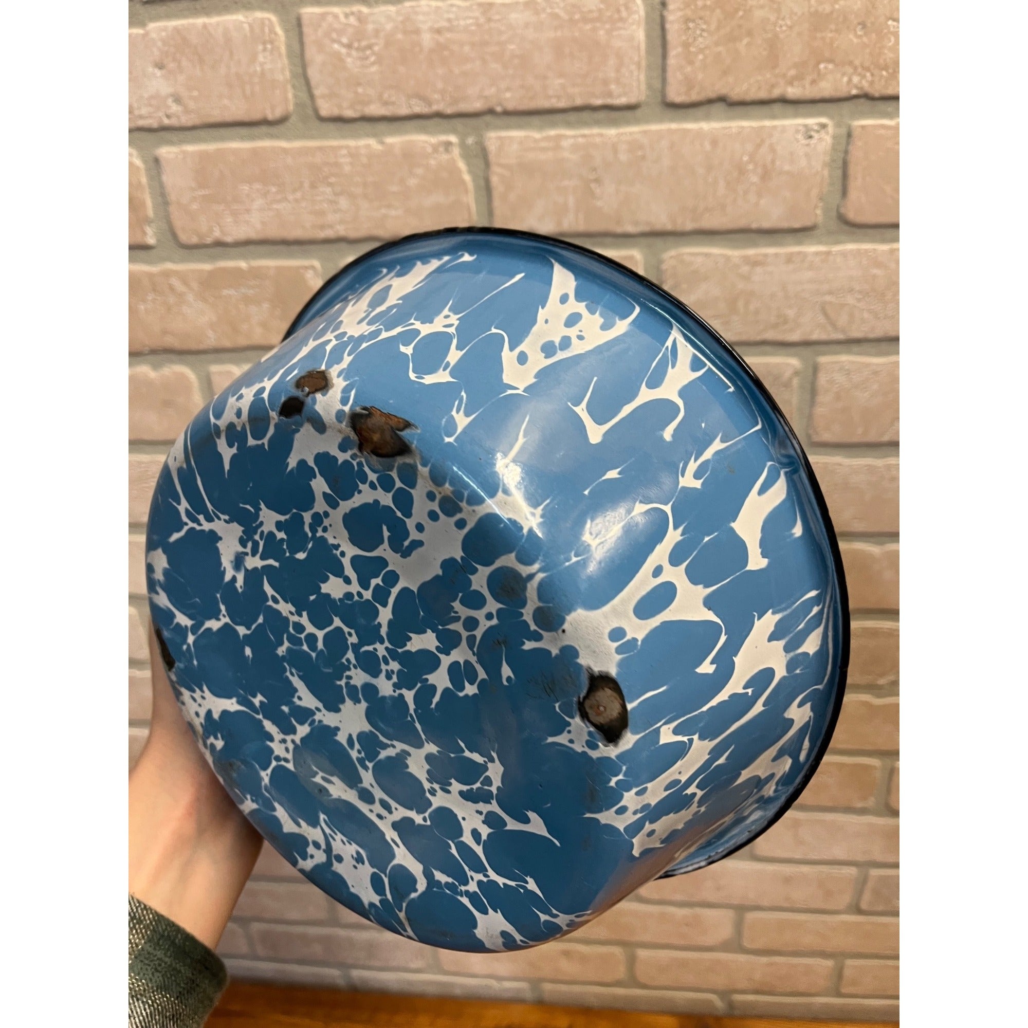 Antique Primitive Blue & White Swirl Enamelware Shallow Bowl Farmhouse Kitchen Decor