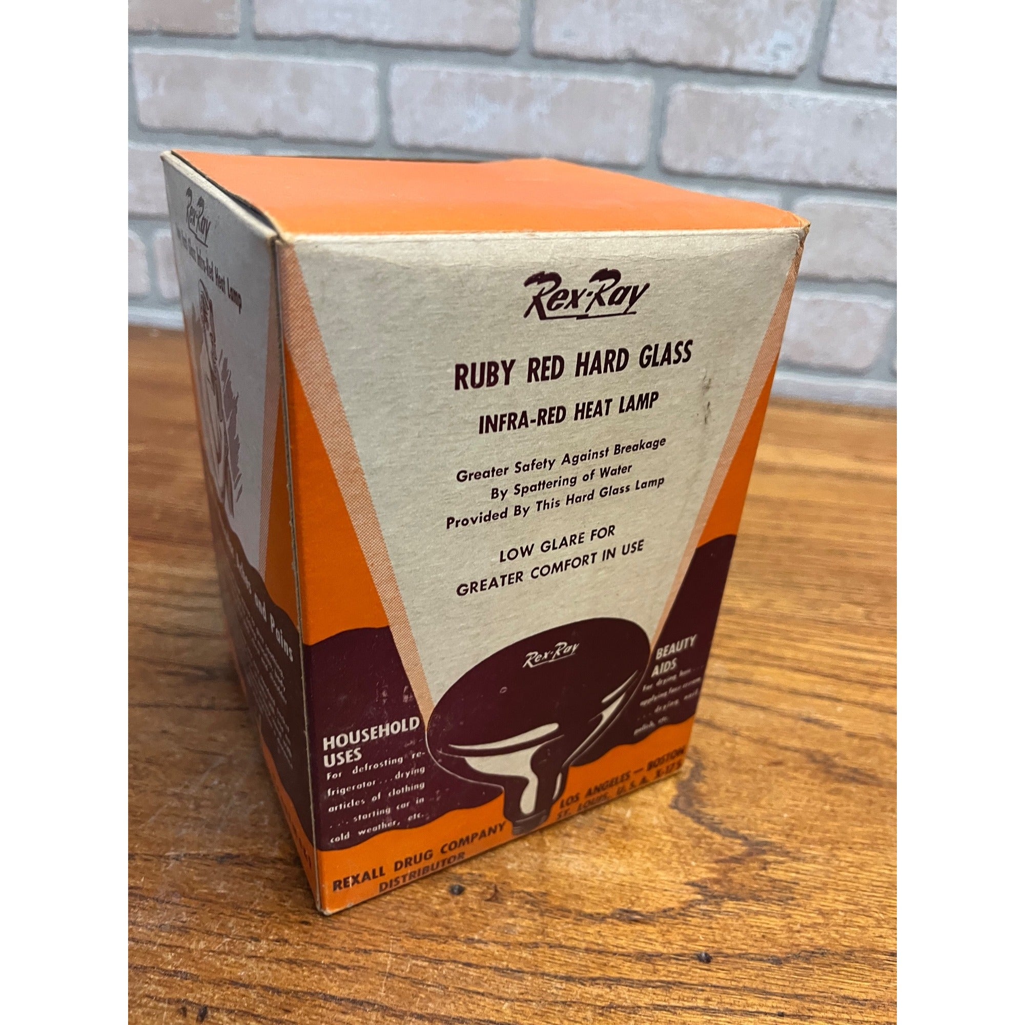 Vintage Rex-Ray Infa-Red 1950s 60s Heat Tanning Lamp Bulb Box Retro Prop Display
