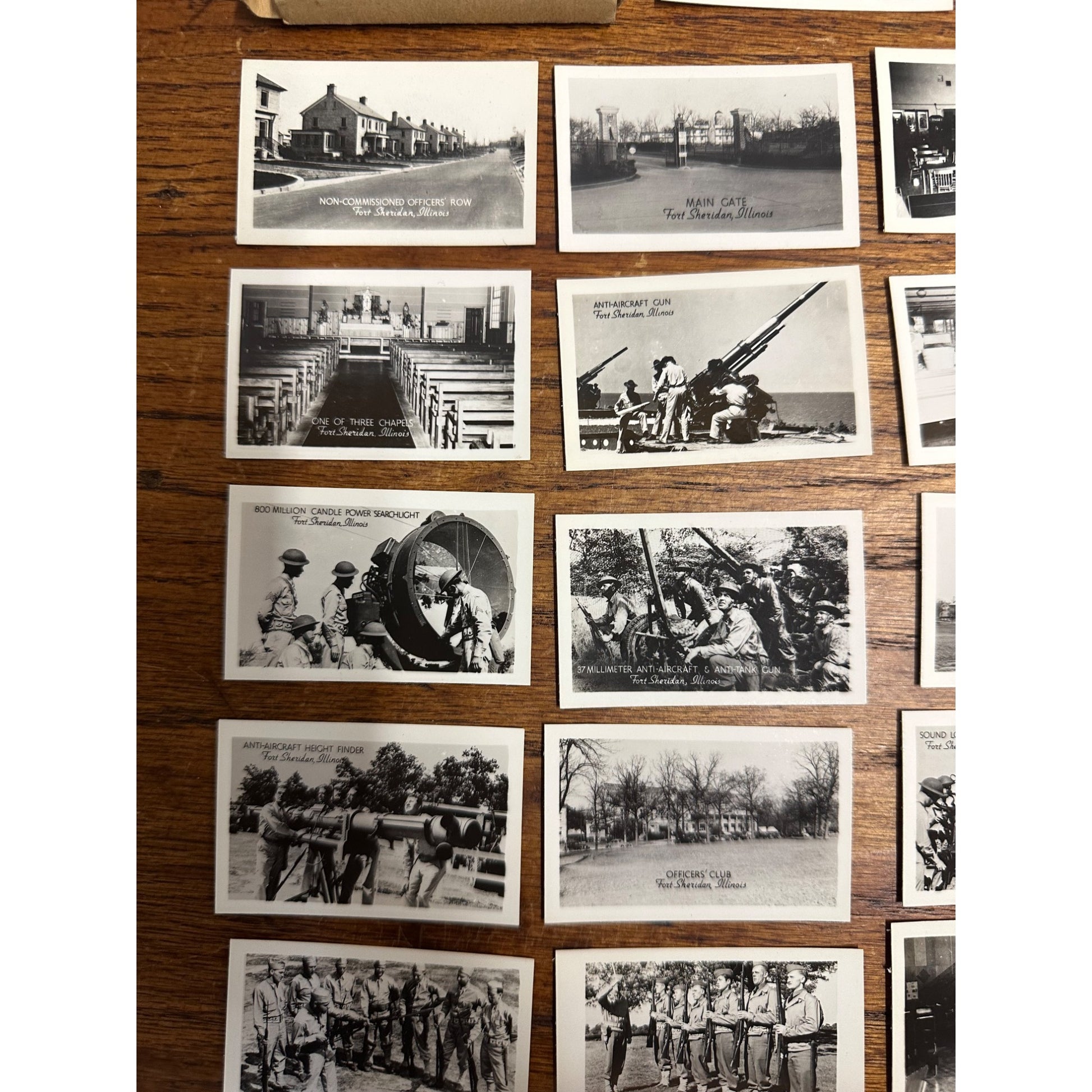 Original WWII Fort Sheridan Illinois 25 Souvenir Mini Photographs Photos Mailed