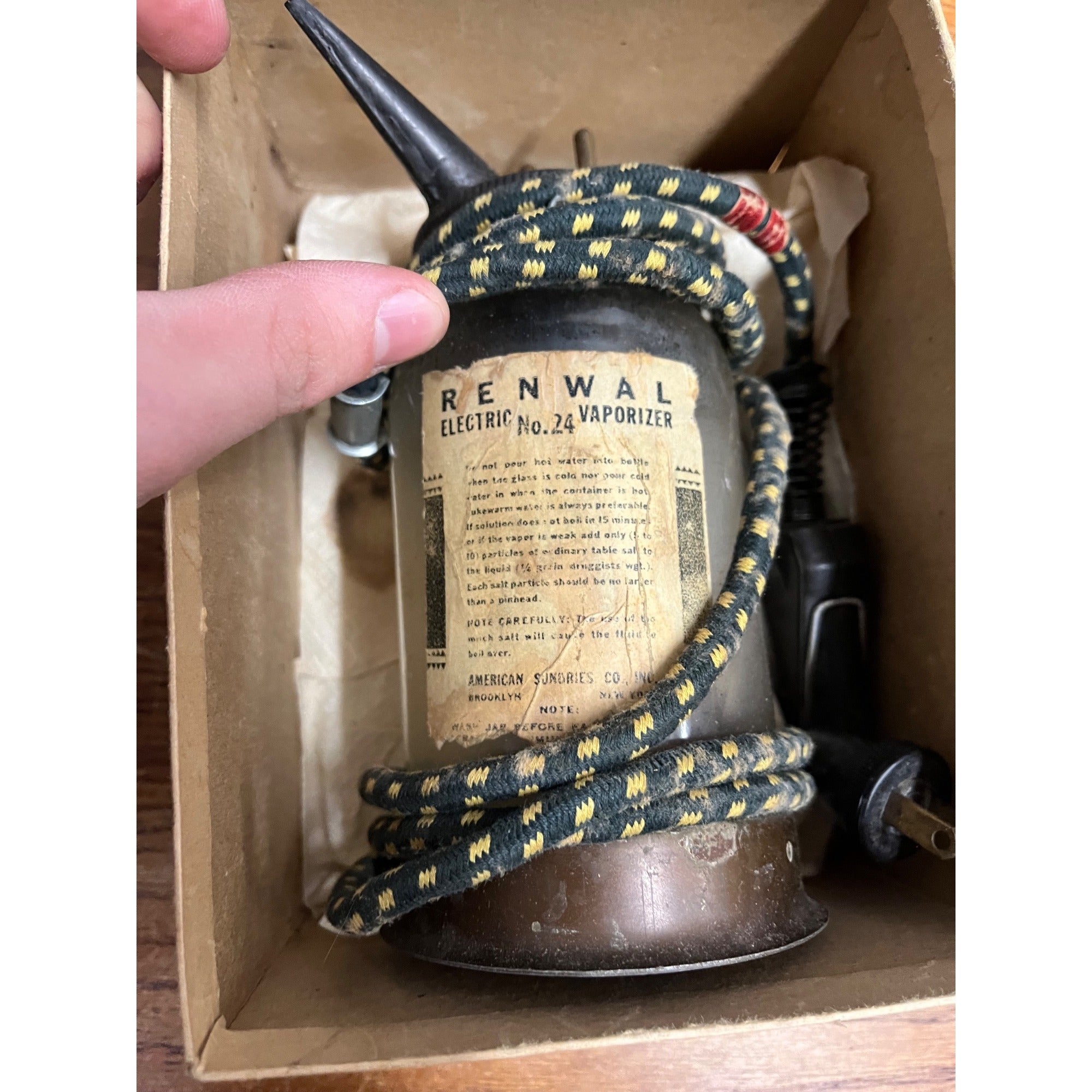 Vintage Renwal Electric Vaporizer No. 24 with Box Medical Device Instrument