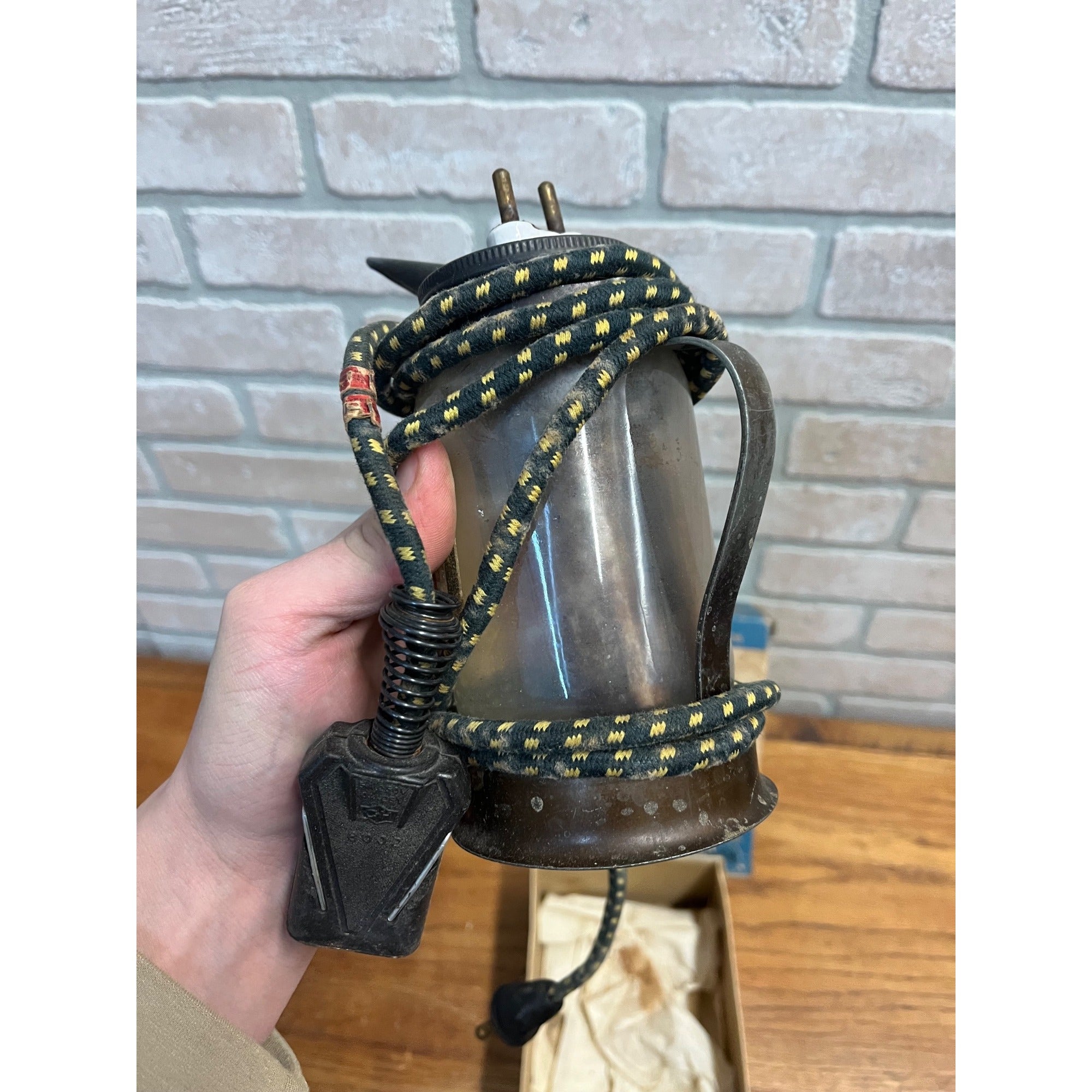 Vintage Renwal Electric Vaporizer No. 24 with Box Medical Device Instrument