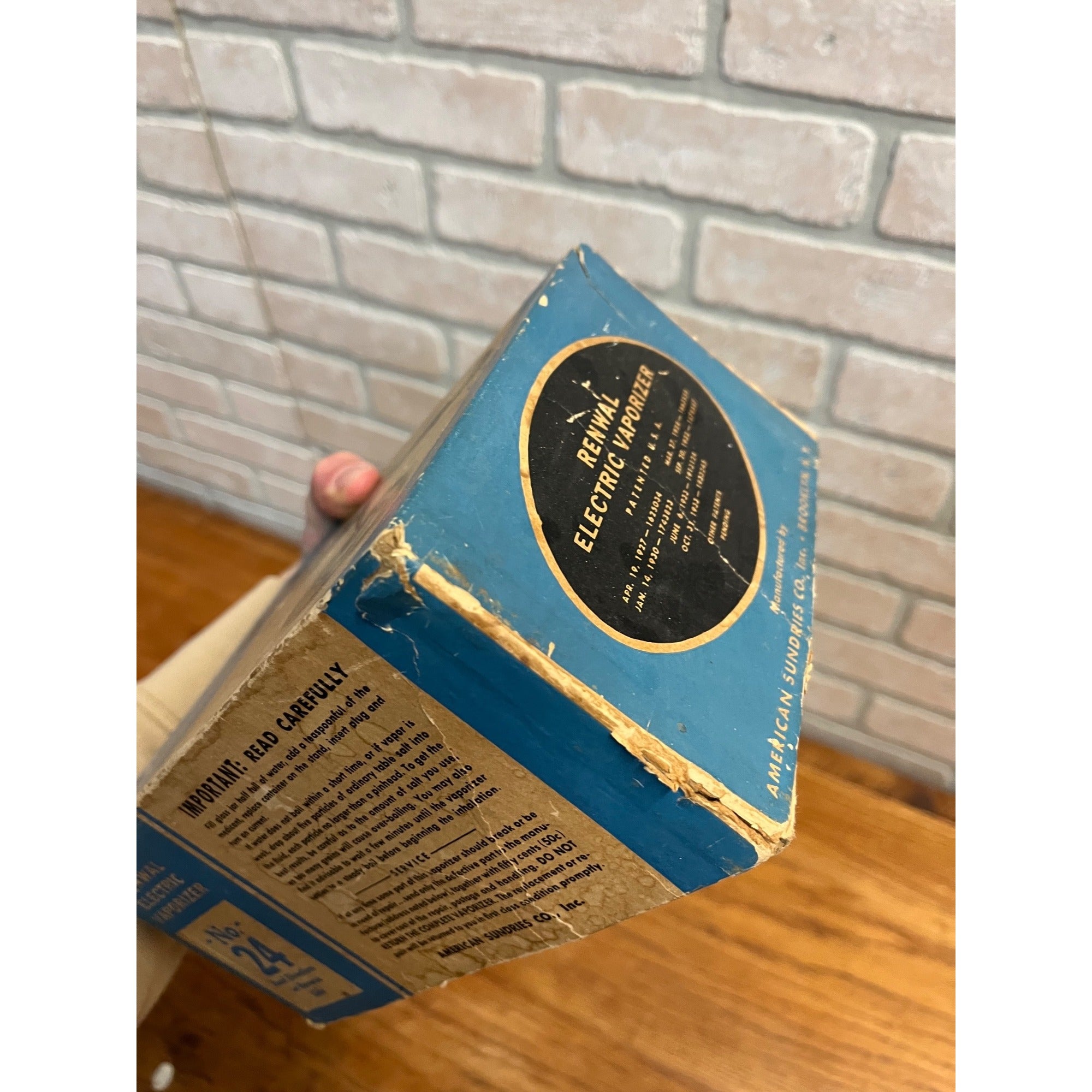Vintage Renwal Electric Vaporizer No. 24 with Box Medical Device Instrument