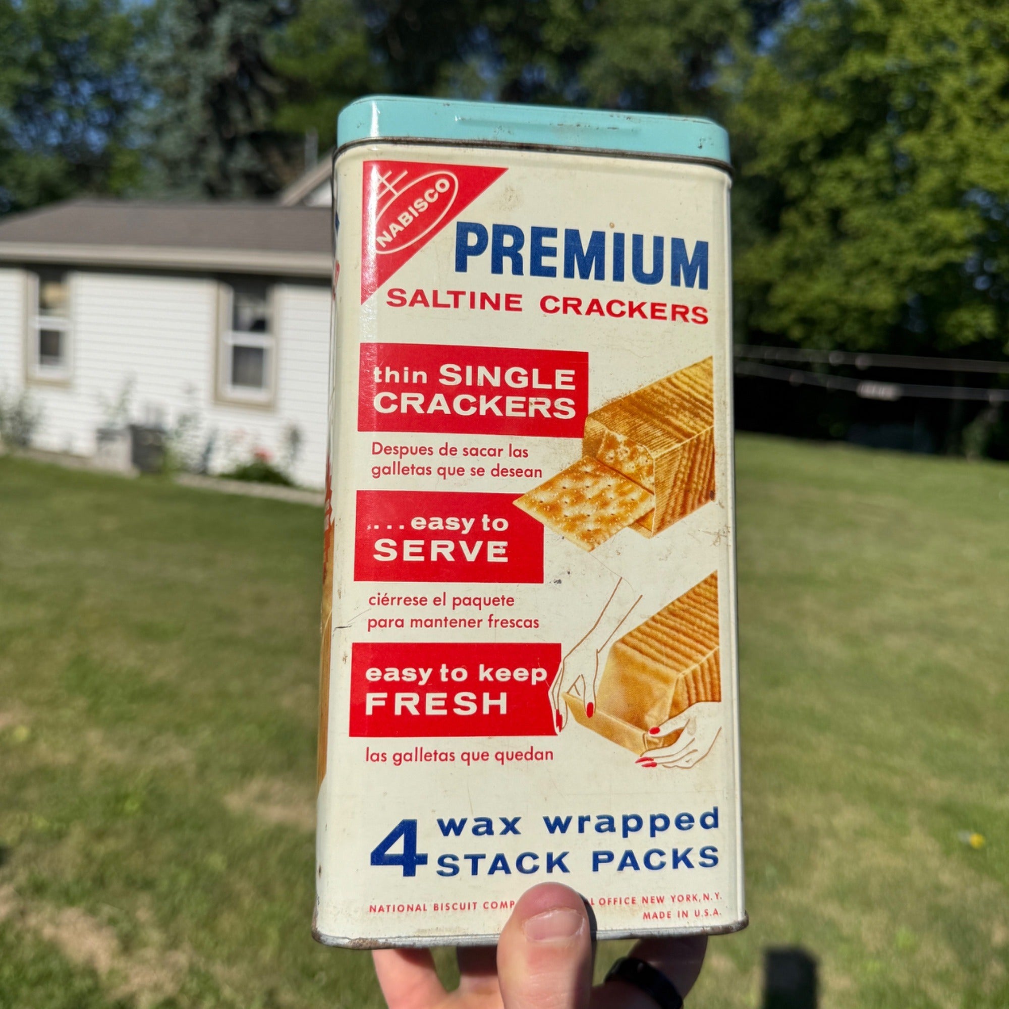 Vintage Nabisco Premium Saltine Crackers Tin 4 Stack Pack Kitchen Advertising Can