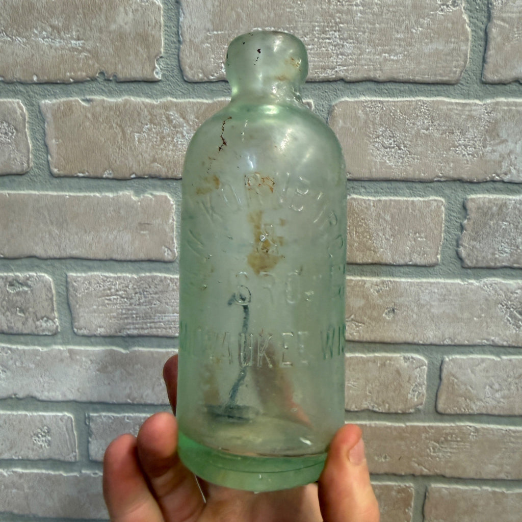 Ben Kornburger & Bro Milwaukee Wisconsin Blob Top Hutchinson Soda Bottle