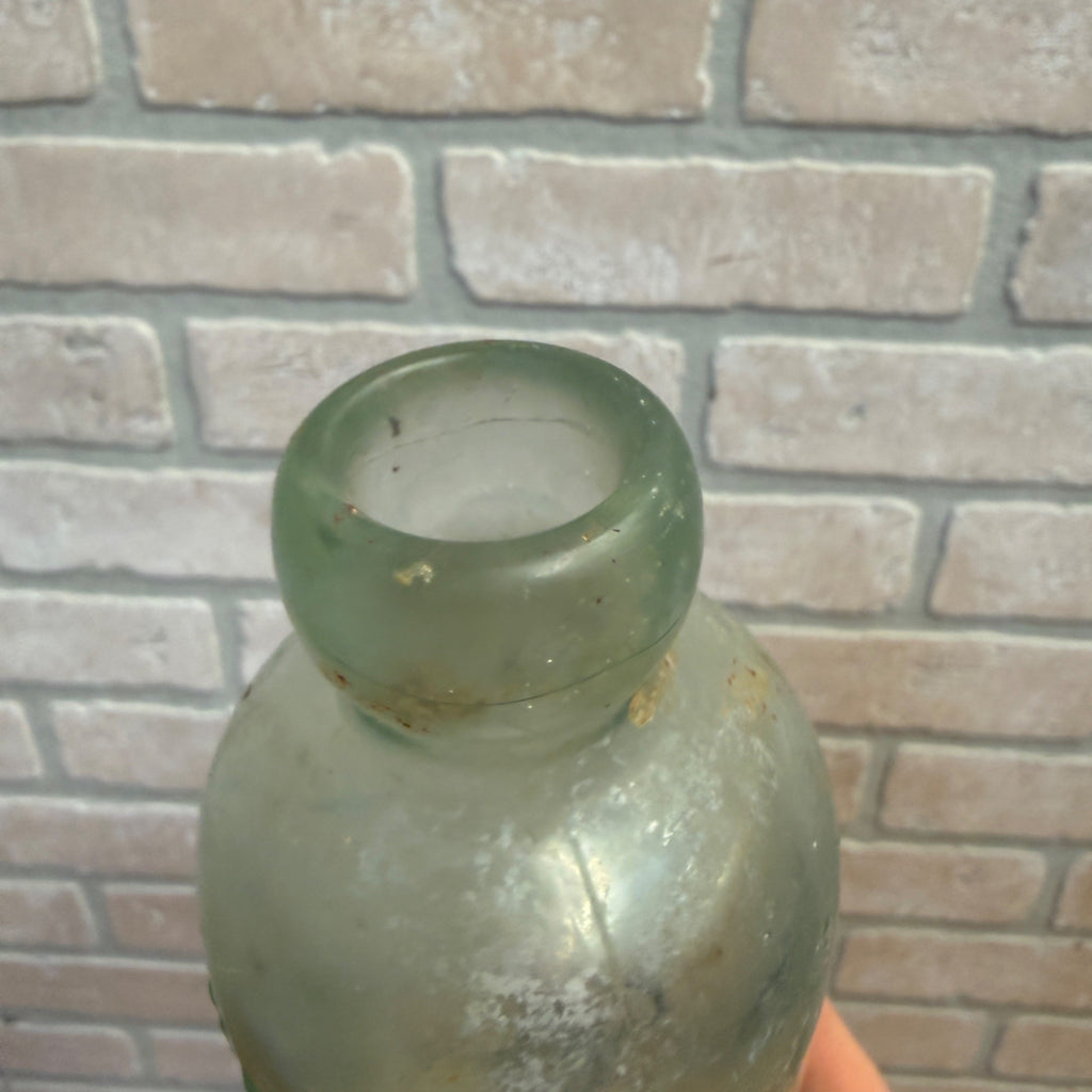 Ben Kornburger & Bro Milwaukee Wisconsin Blob Top Hutchinson Soda Bottle