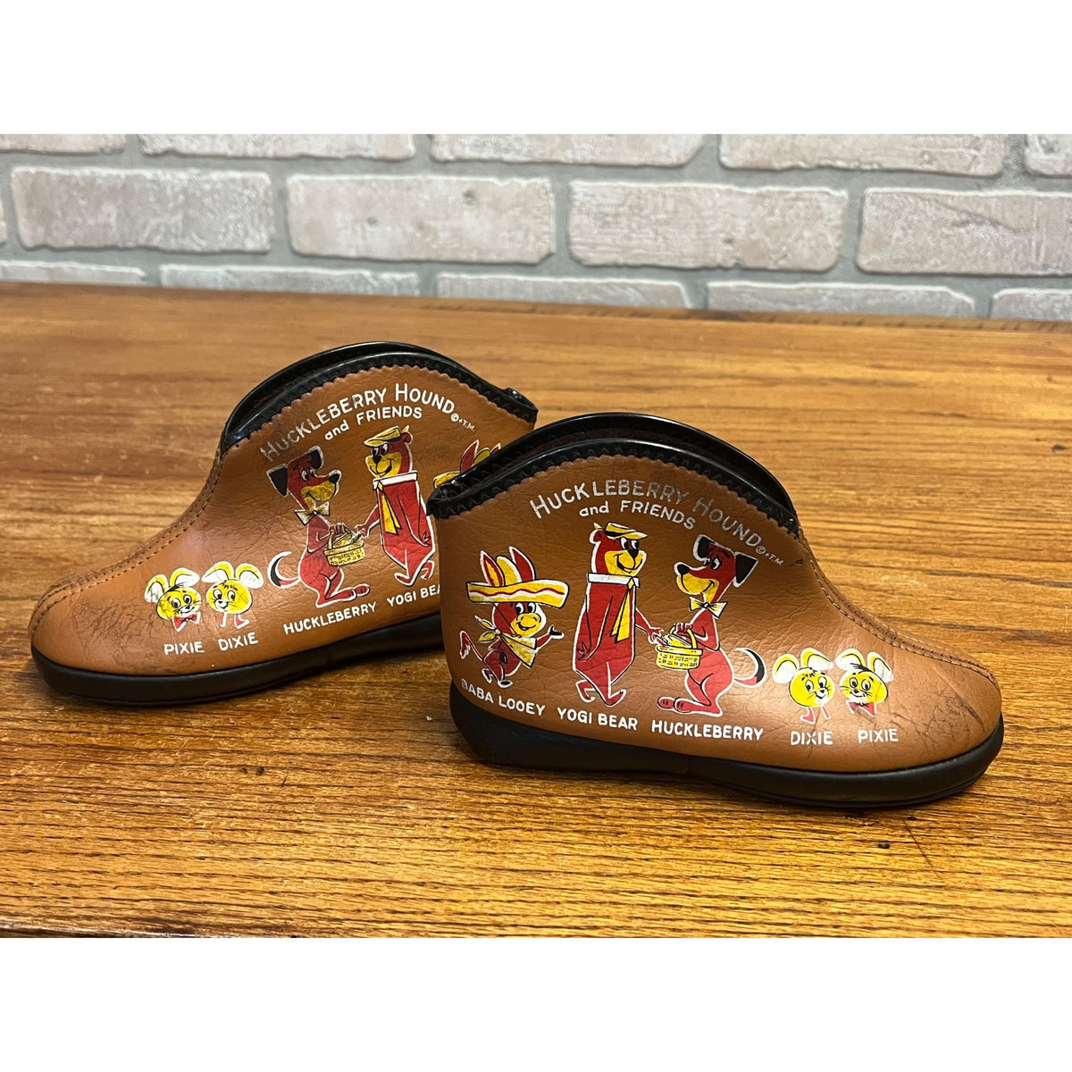 Vintage Yogi Bear- Huckleberry Hound Child's Leather House Shoes Slippers