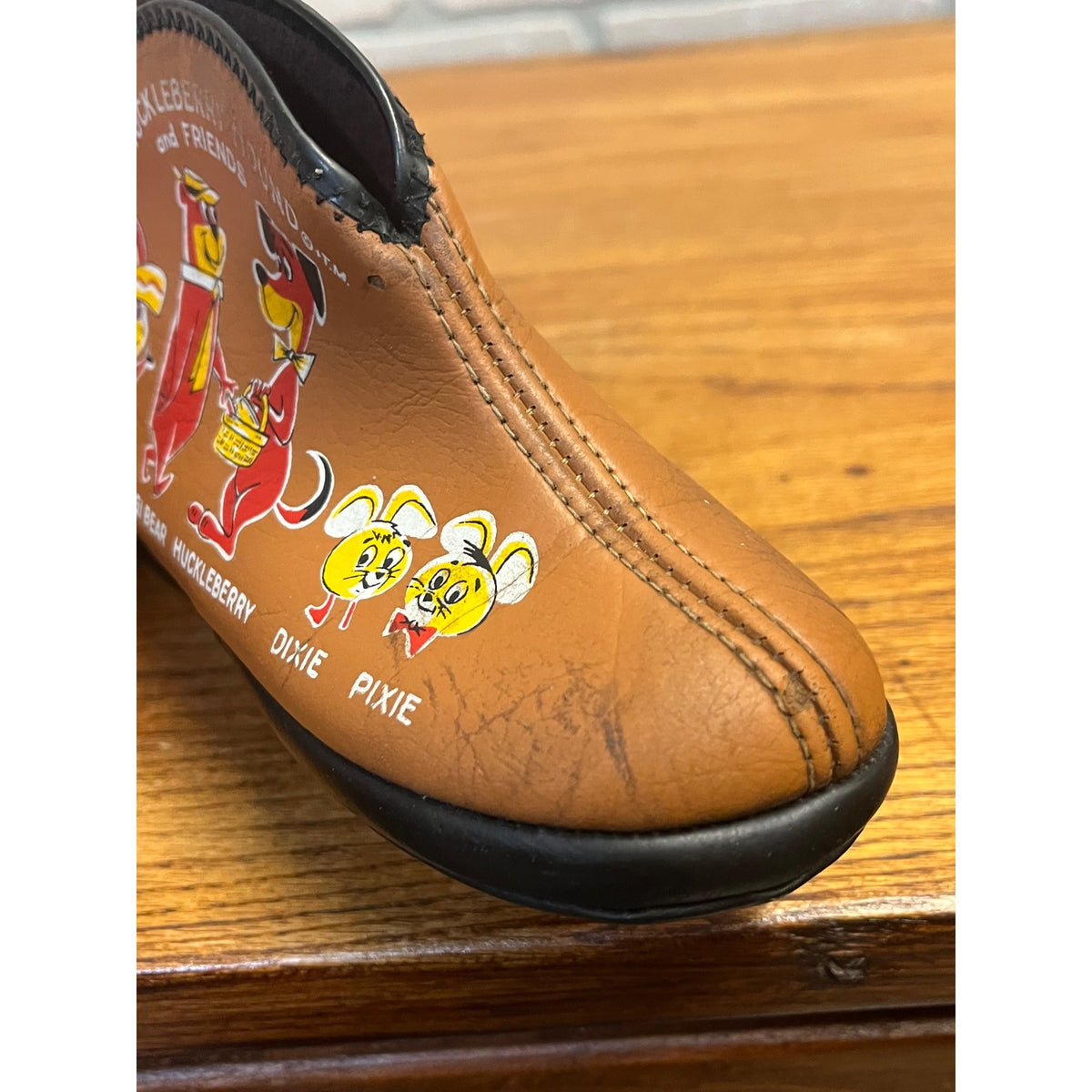 Vintage Yogi Bear- Huckleberry Hound Child's Leather House Shoes Slippers