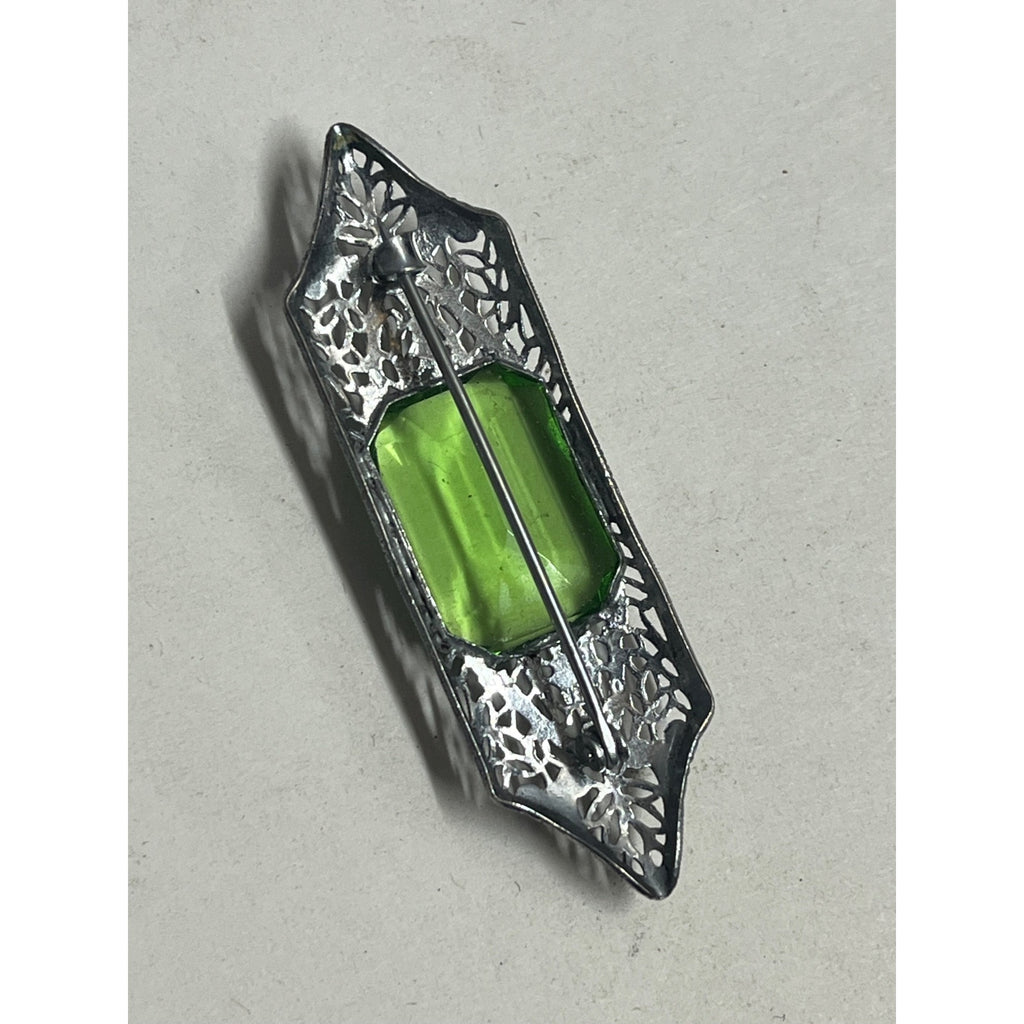 Vintage Art Deco Silver Tone Filigree Brooch Green Glass Emerald Cut Pin