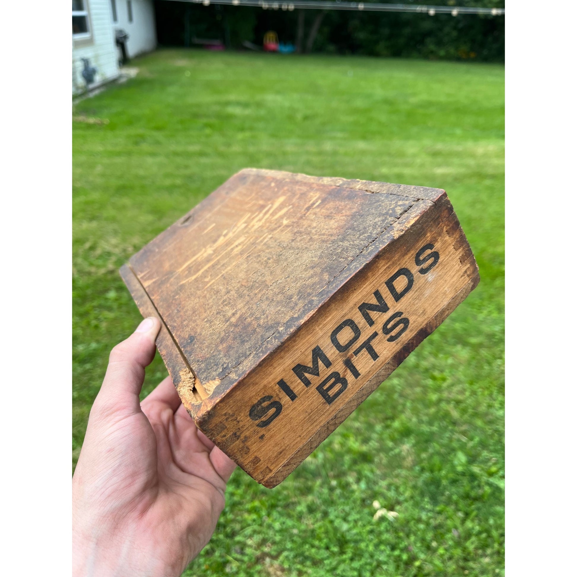 Vintage Simonds Saw & Tool Co. Brace Drill Bit Wooden Crate Box Slide-Top