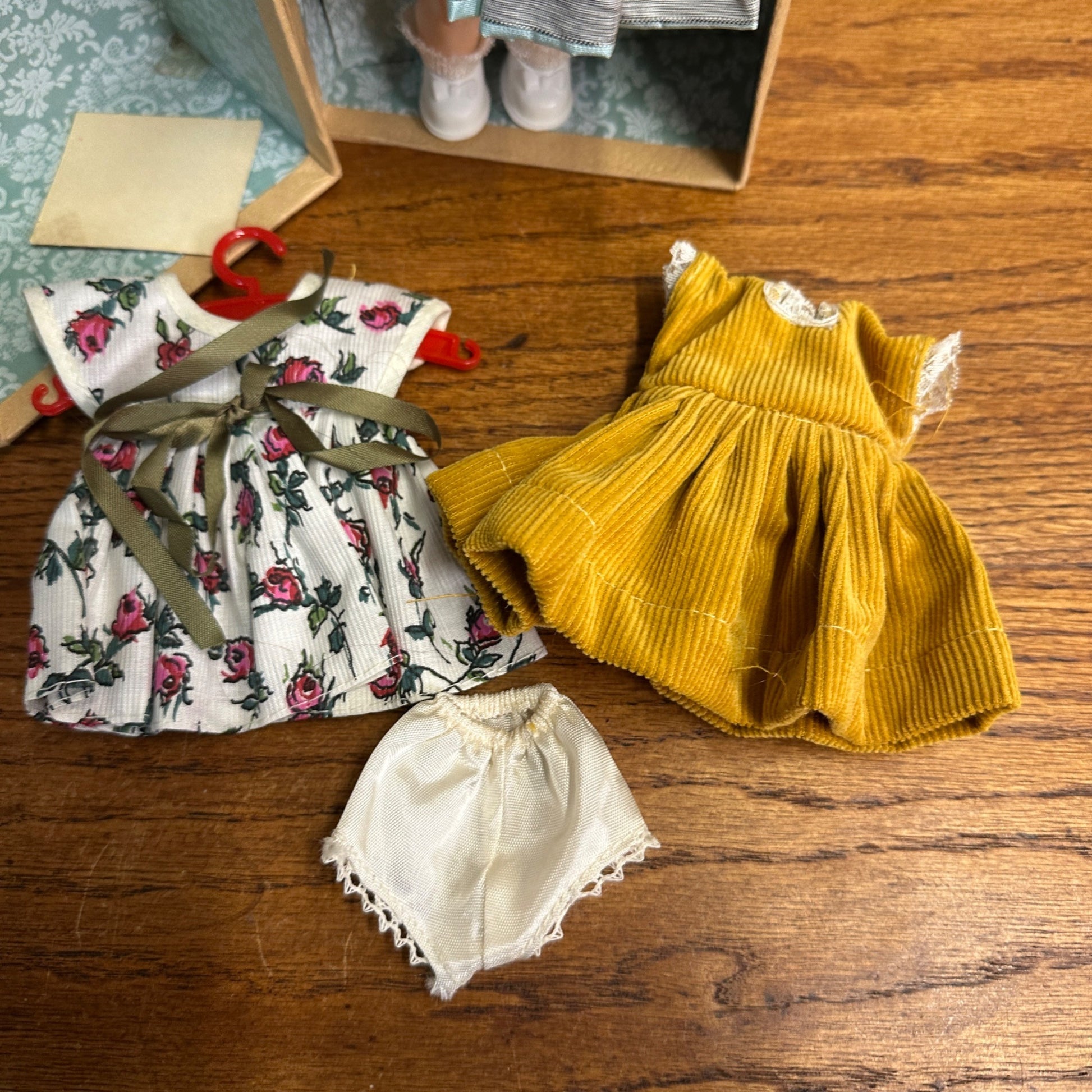 Vintage 1950's Joanie Walker Doll With Clothes & Wardrobe Trunk