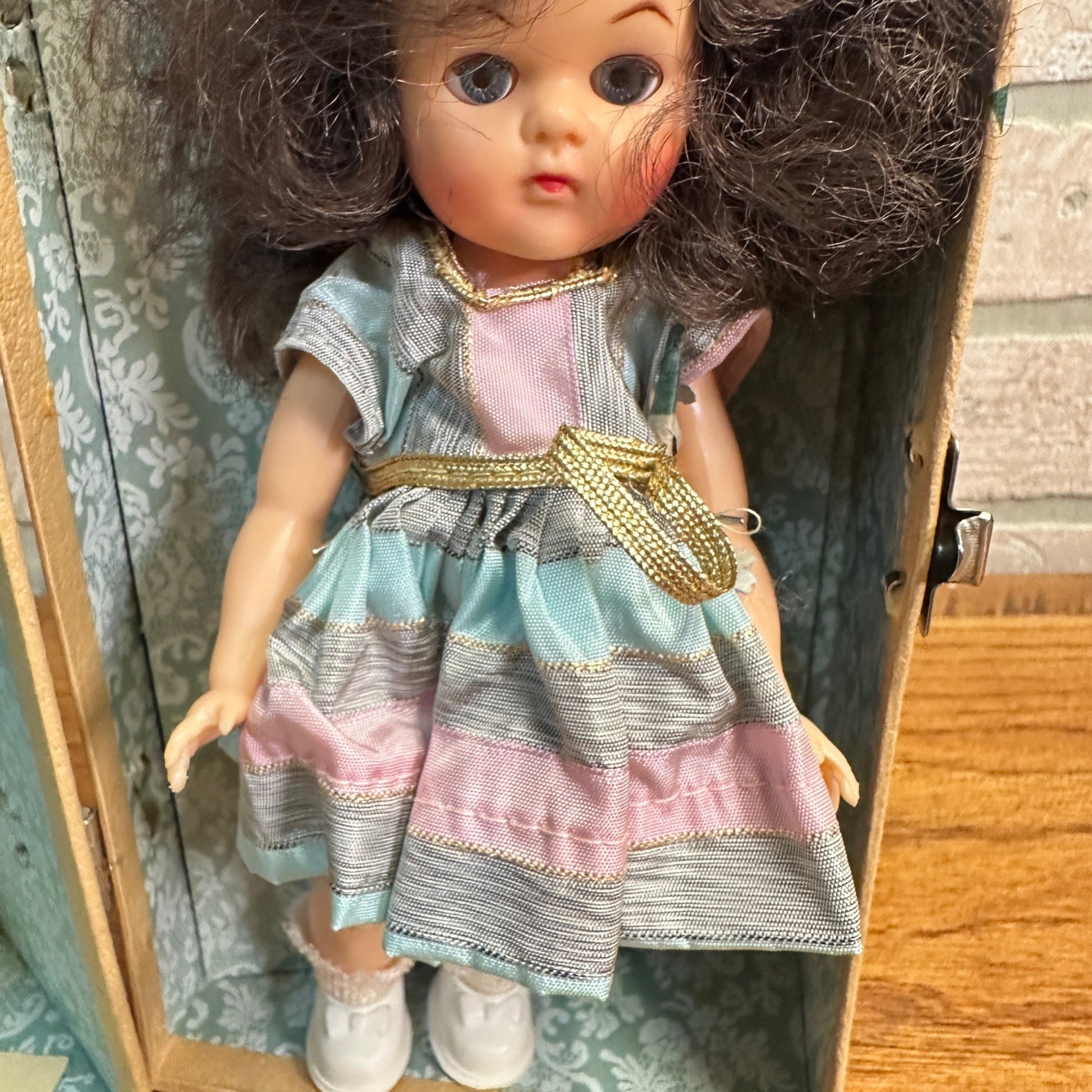 Vintage 1950's Joanie Walker Doll With Clothes & Wardrobe Trunk